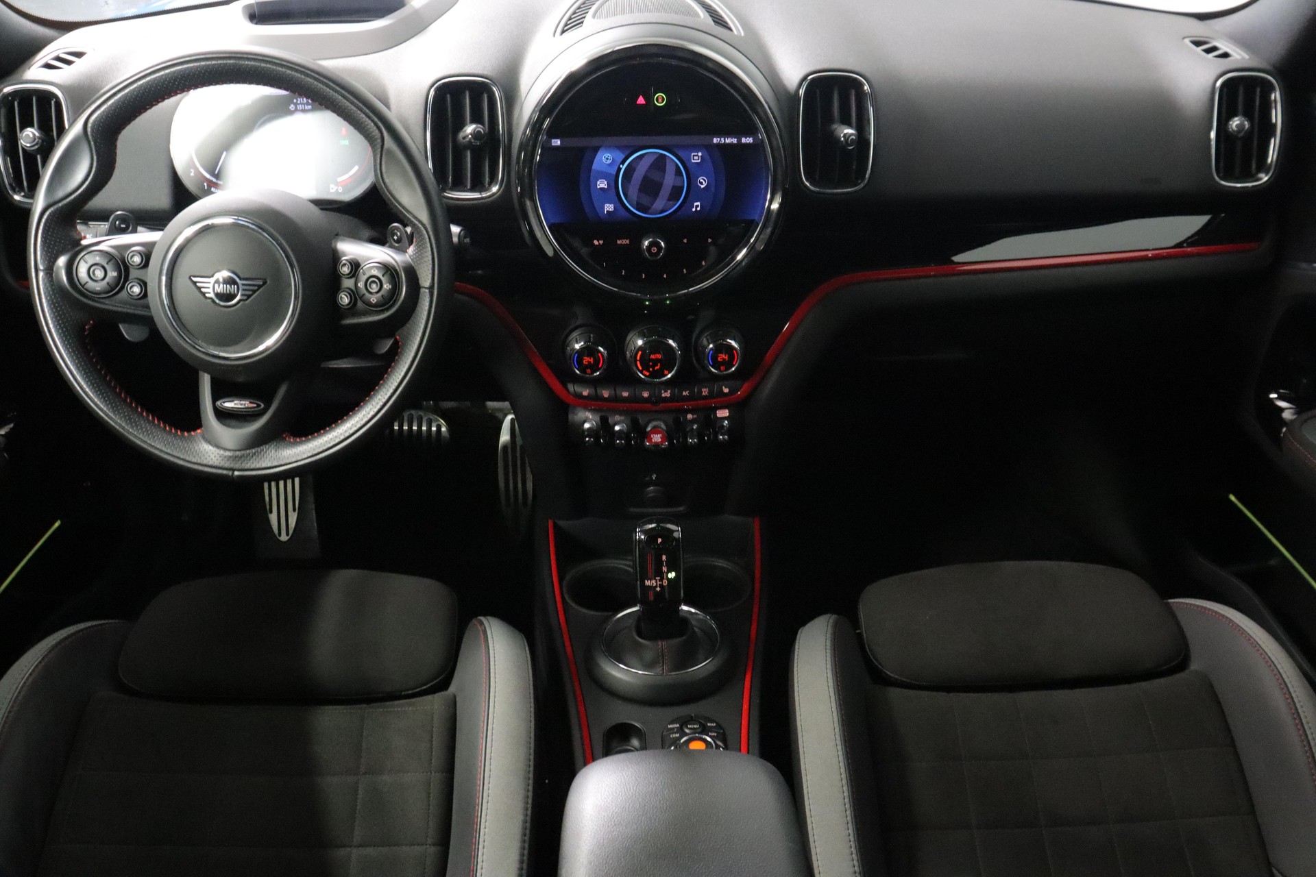 MINI Countryman F60 2.0i John Cooper Works ALL4-image-6
