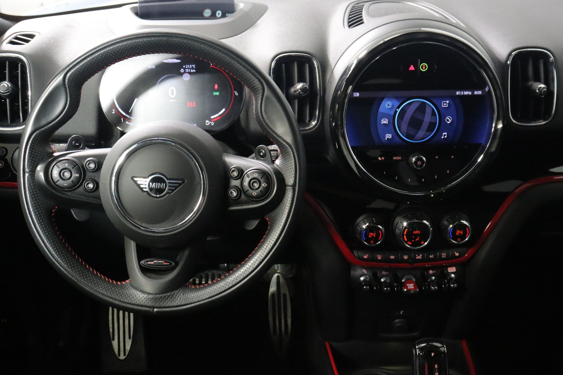 MINI Countryman F60 2.0i John Cooper Works ALL4-image-5