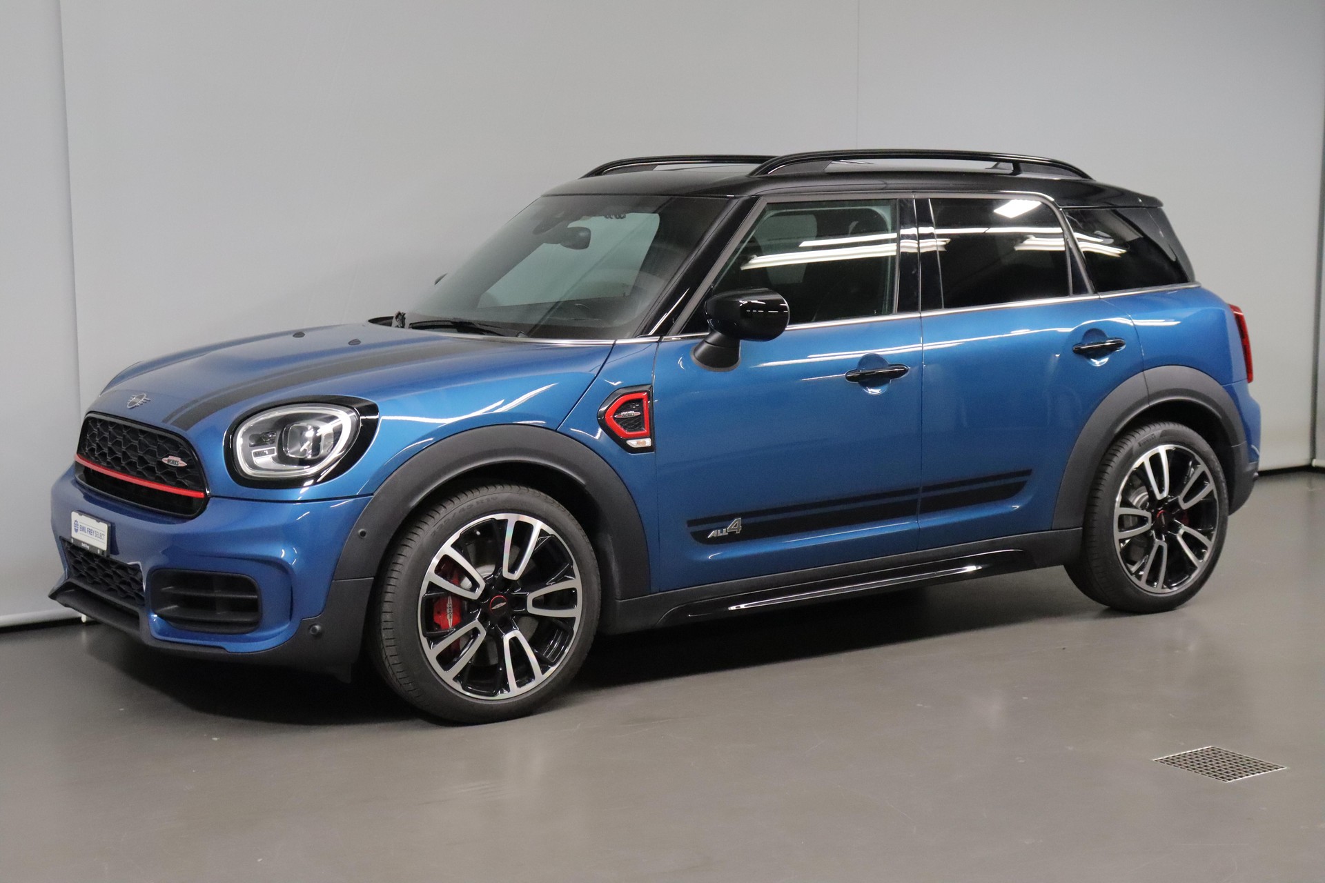MINI Countryman F60 2.0i John Cooper Works ALL4-image-1