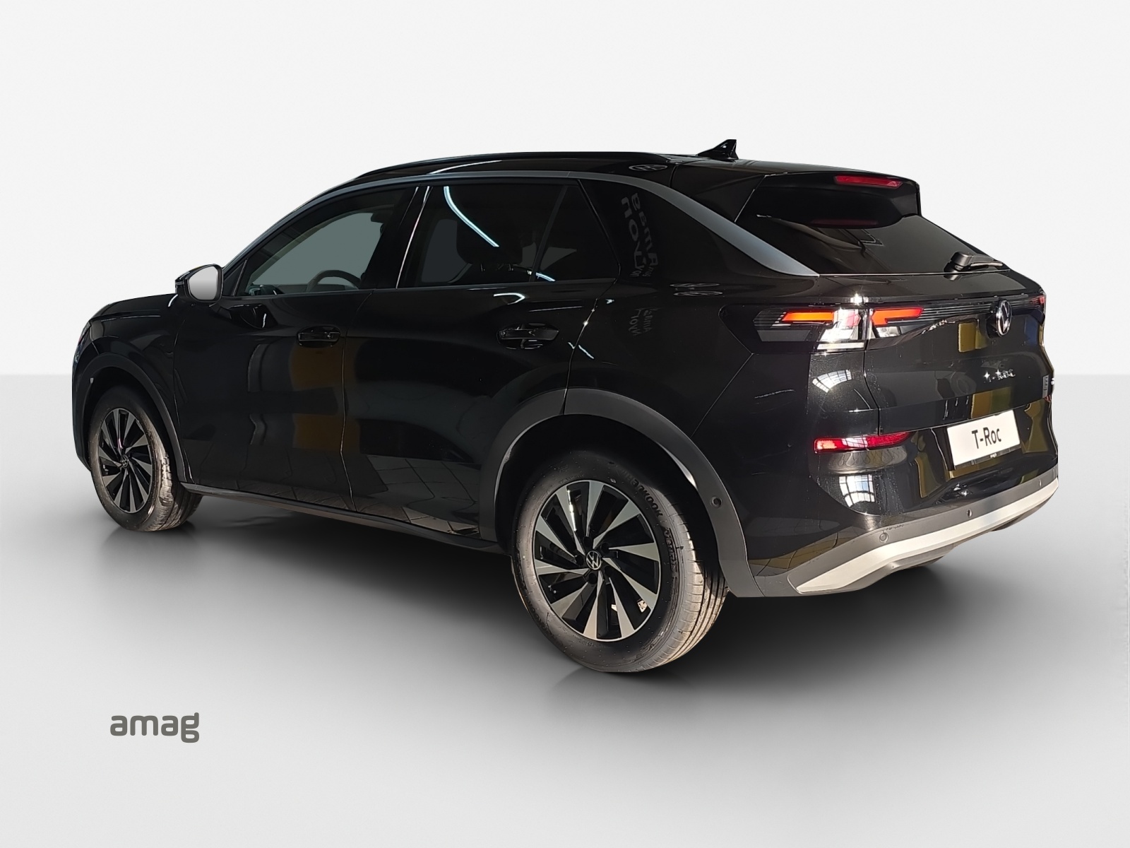 VW T-Roc 1.5 eTSI mHEV Life DSG-image-2