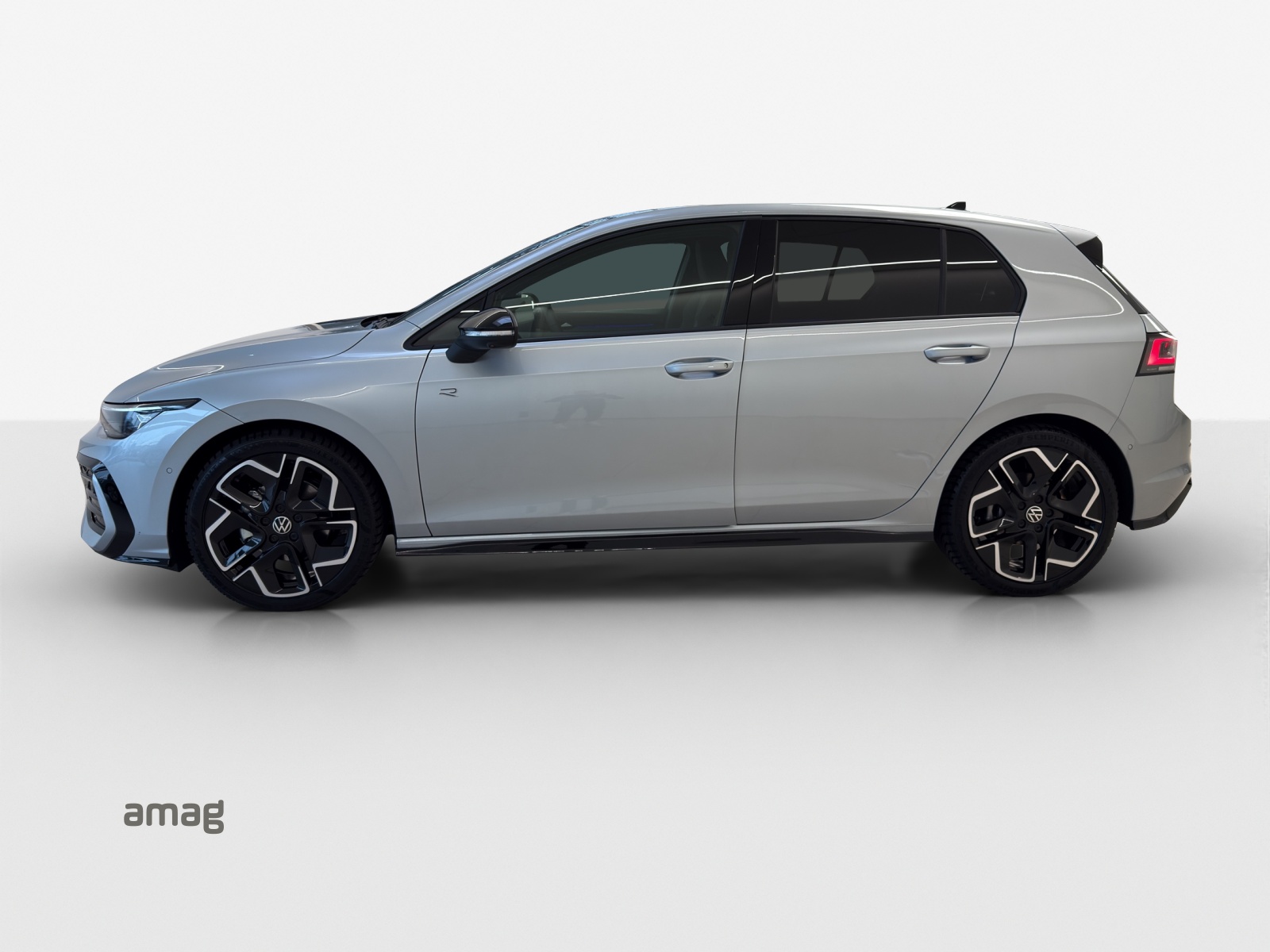 VW Golf 1.5 e TSI mHEV R-Line DSG-image-1