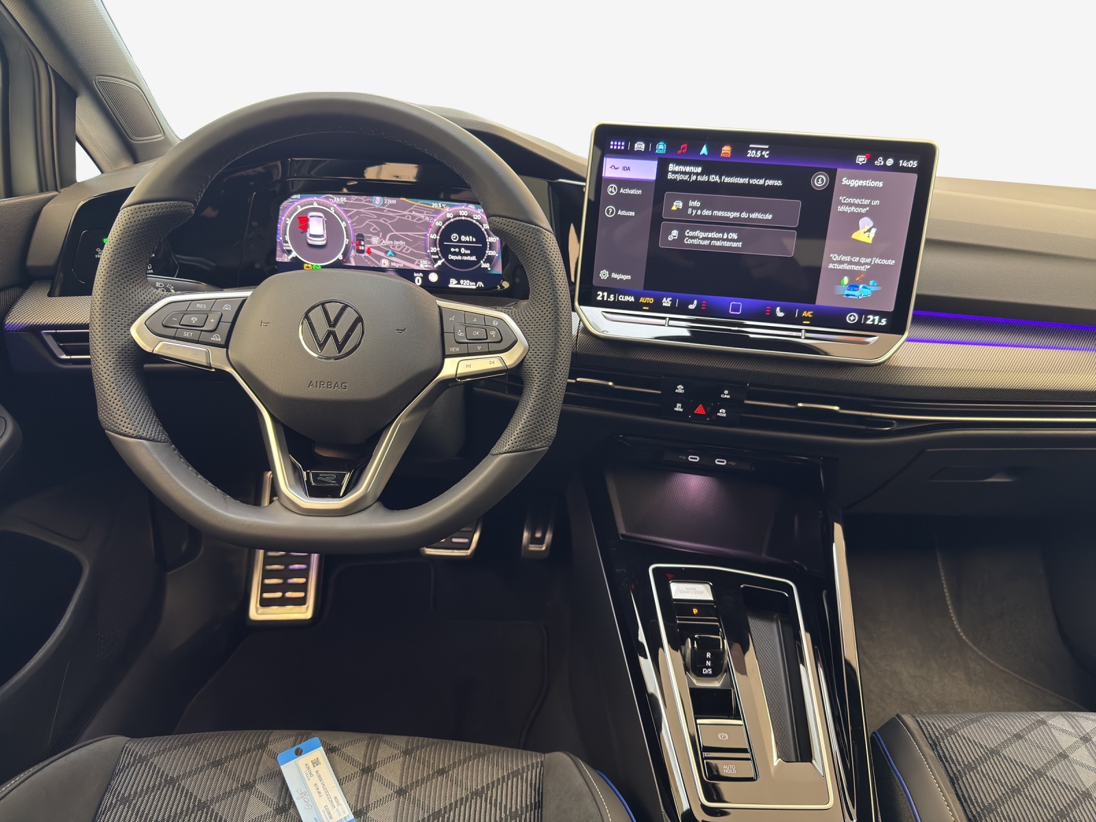 VW Golf 1.5 e TSI mHEV R-Line DSG-image-8