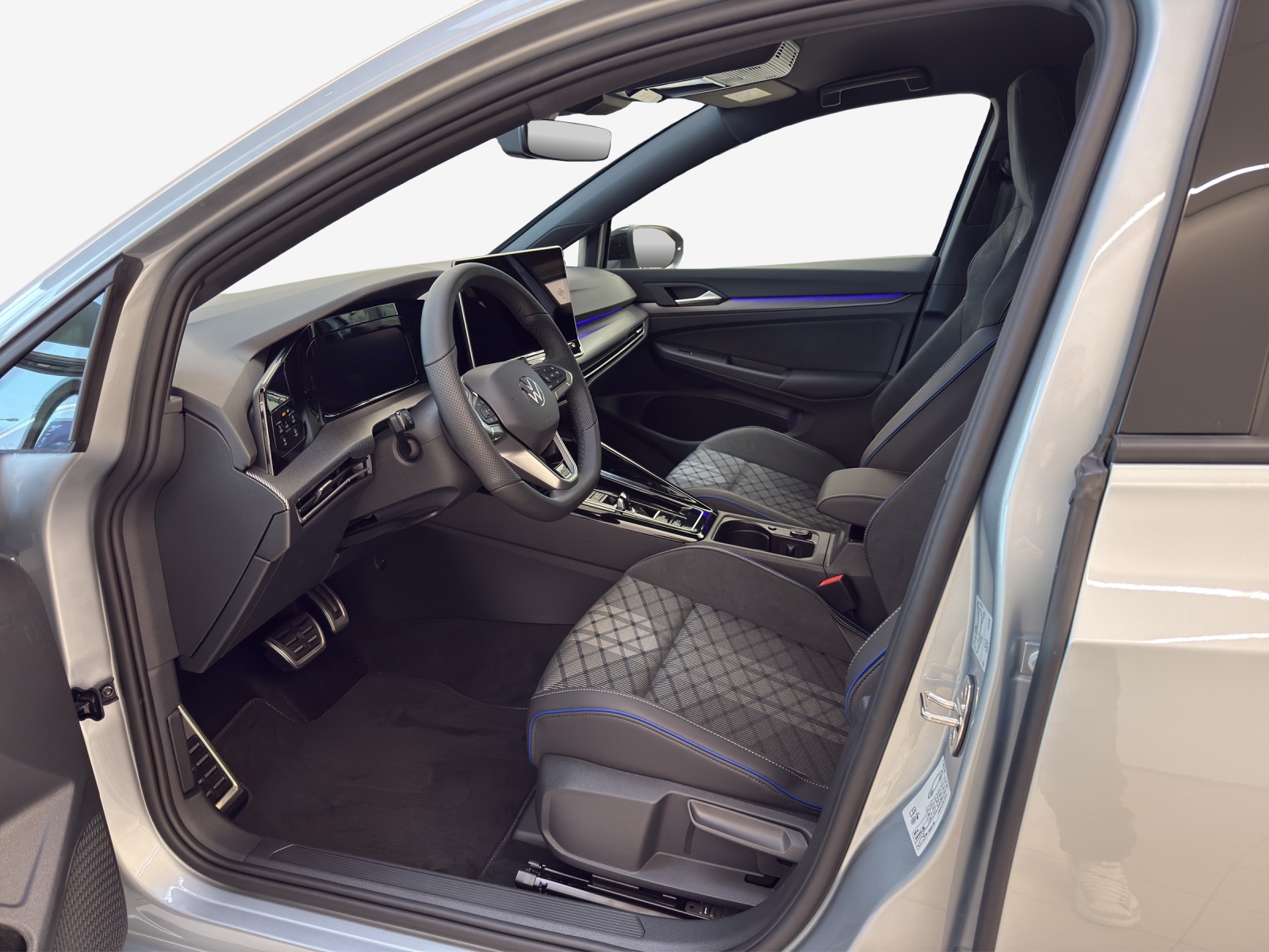 VW Golf 1.5 e TSI mHEV R-Line DSG-image-7