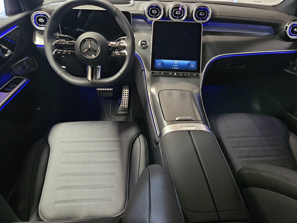 MERCEDES-BENZ GLC 300 4Matic AMG Line Coupé-image-7