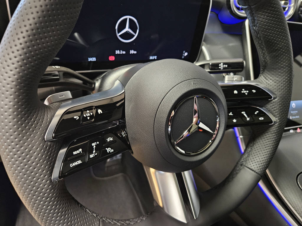 MERCEDES-BENZ GLC 300 4Matic AMG Line Coupé-image-8