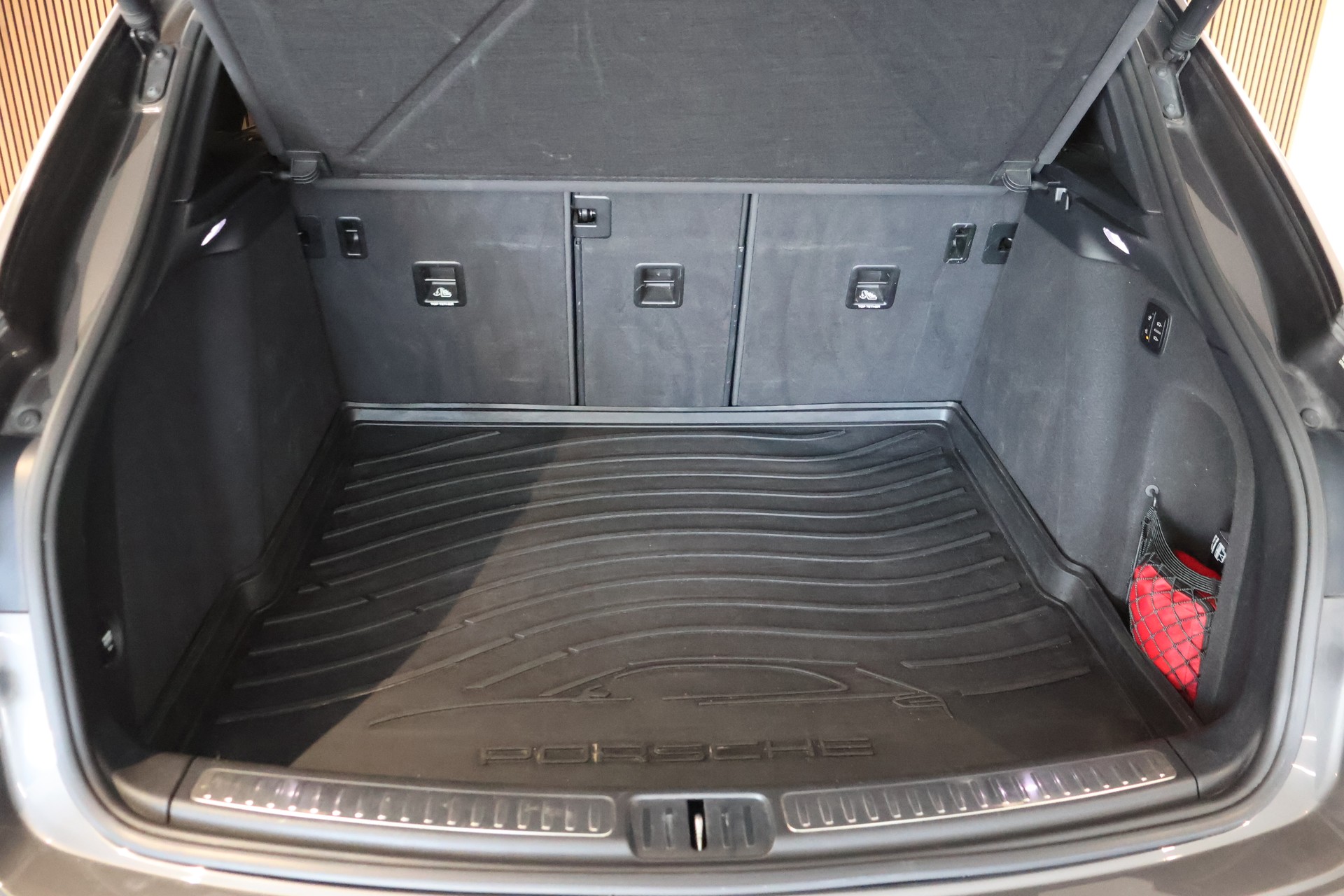 PORSCHE Macan S PDK-image-12