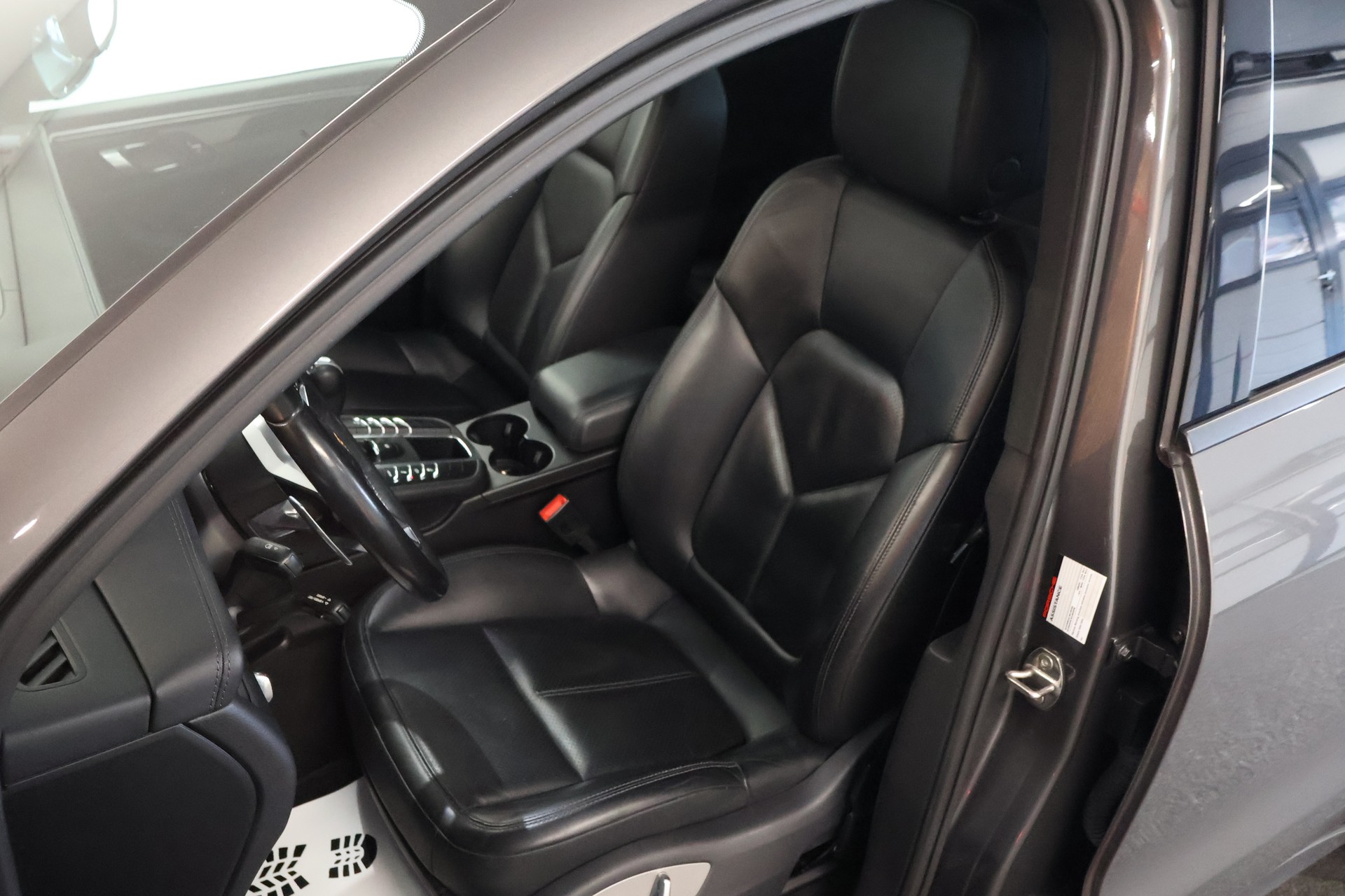 PORSCHE Macan S PDK-image-10