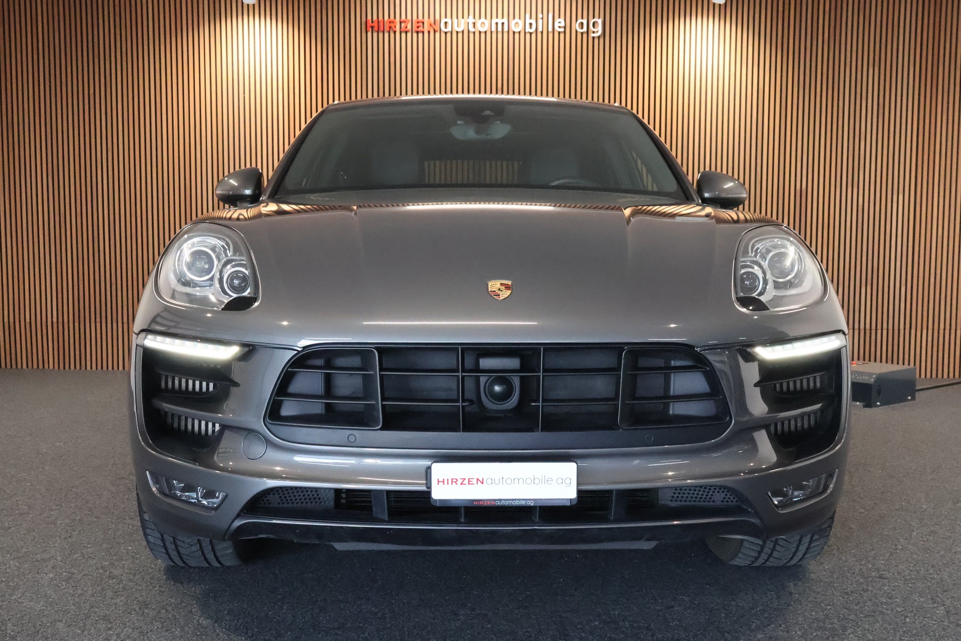 PORSCHE Macan S PDK-image-31