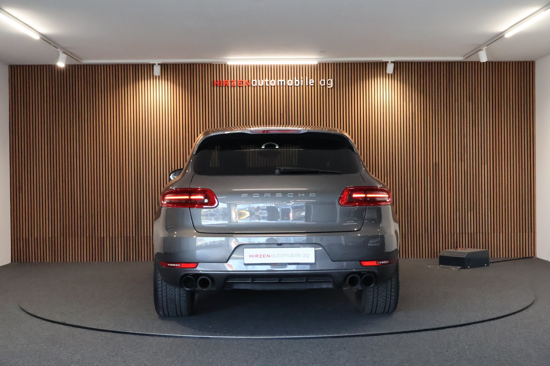 PORSCHE Macan S PDK-image-3