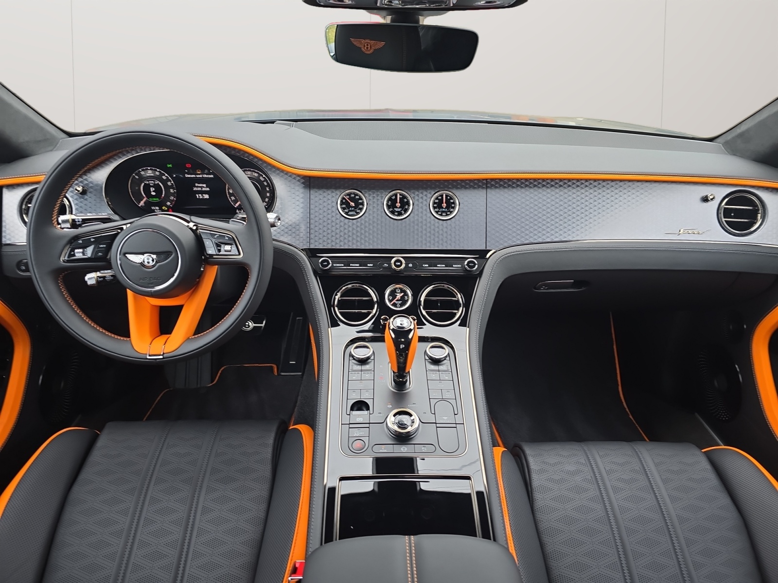 BENTLEY Continental GT 4.0 V8 PHEV 782 PS Speed/1.9% Leasing-showroom-element-3