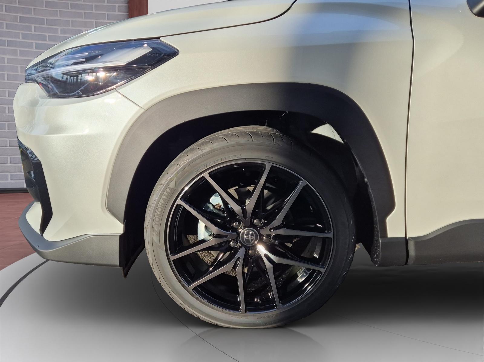 TOYOTA Corolla Cross 2.0 HSD GR Sport AWD-i-image-9