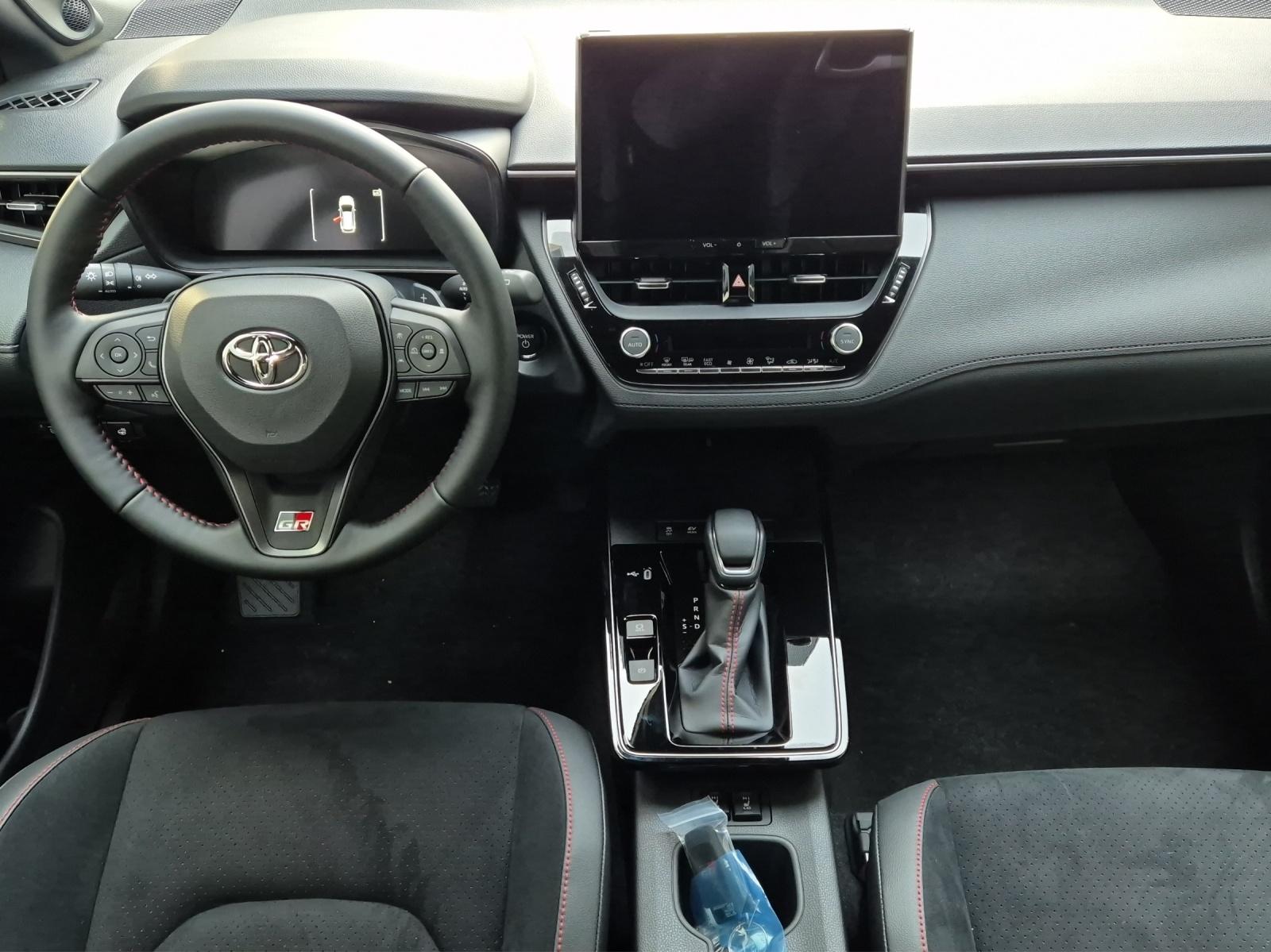 TOYOTA Corolla Cross 2.0 HSD GR Sport AWD-i-image-6