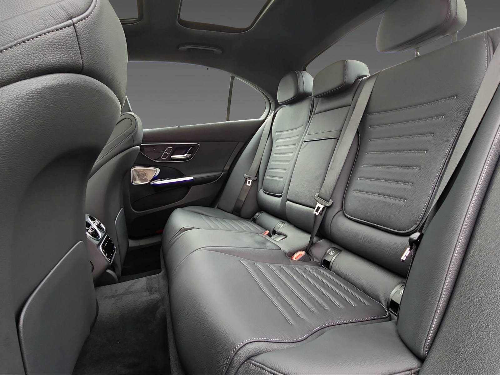 MERCEDES-BENZ C 300 4Matic-image-10