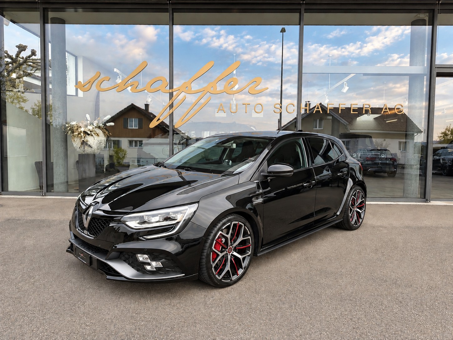 RENAULT Mégane Trophy 300 EDC-image-0