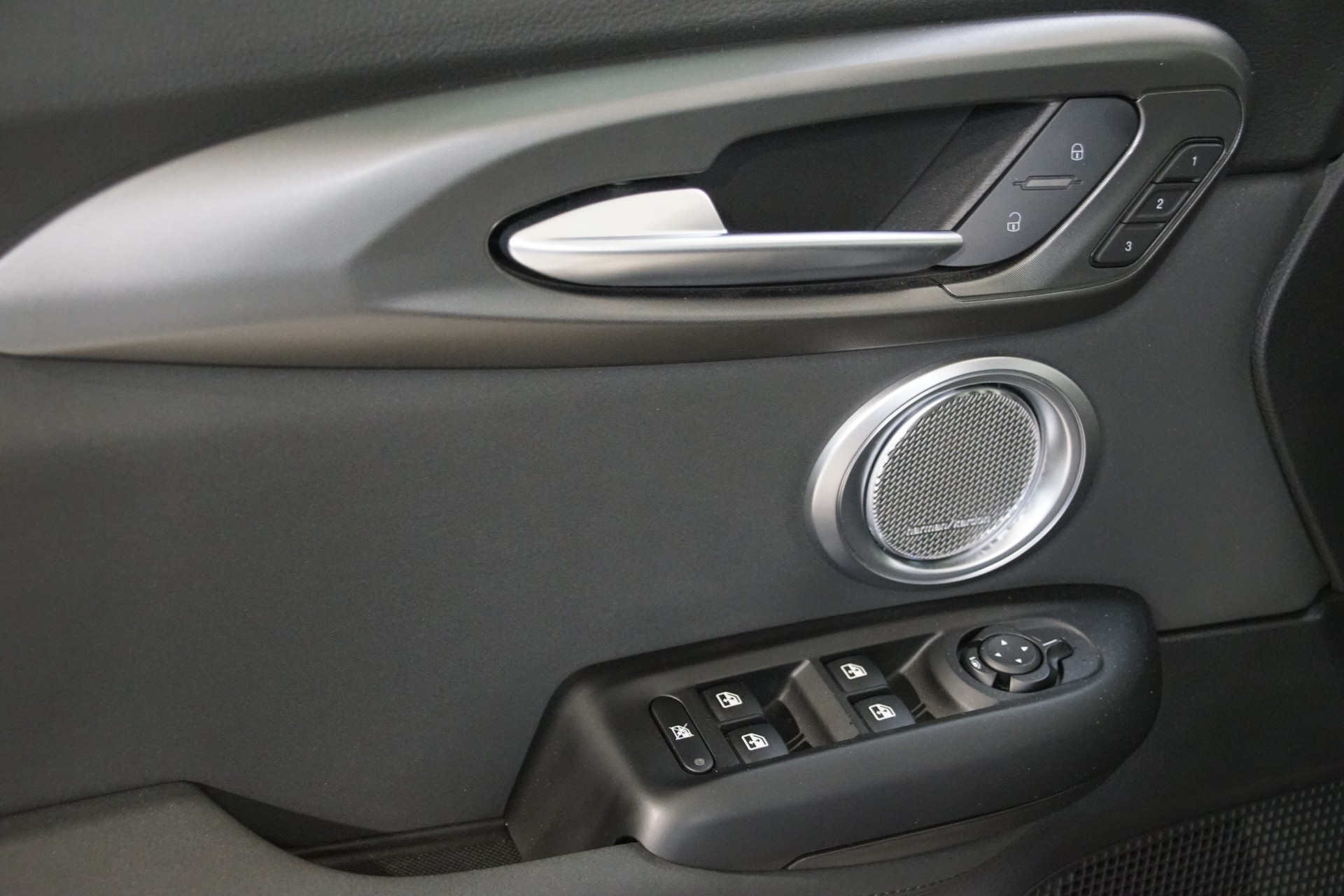 ALFA ROMEO Tonale 1.5 48V Hybrid Ti Edition **swiss**-image-13