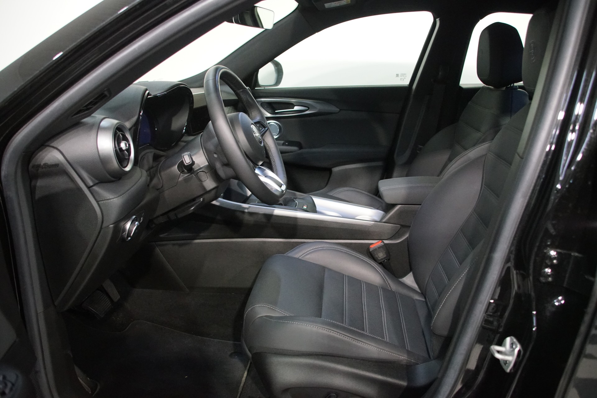 ALFA ROMEO Tonale 1.5 48V Hybrid Ti Edition **swiss**-image-9