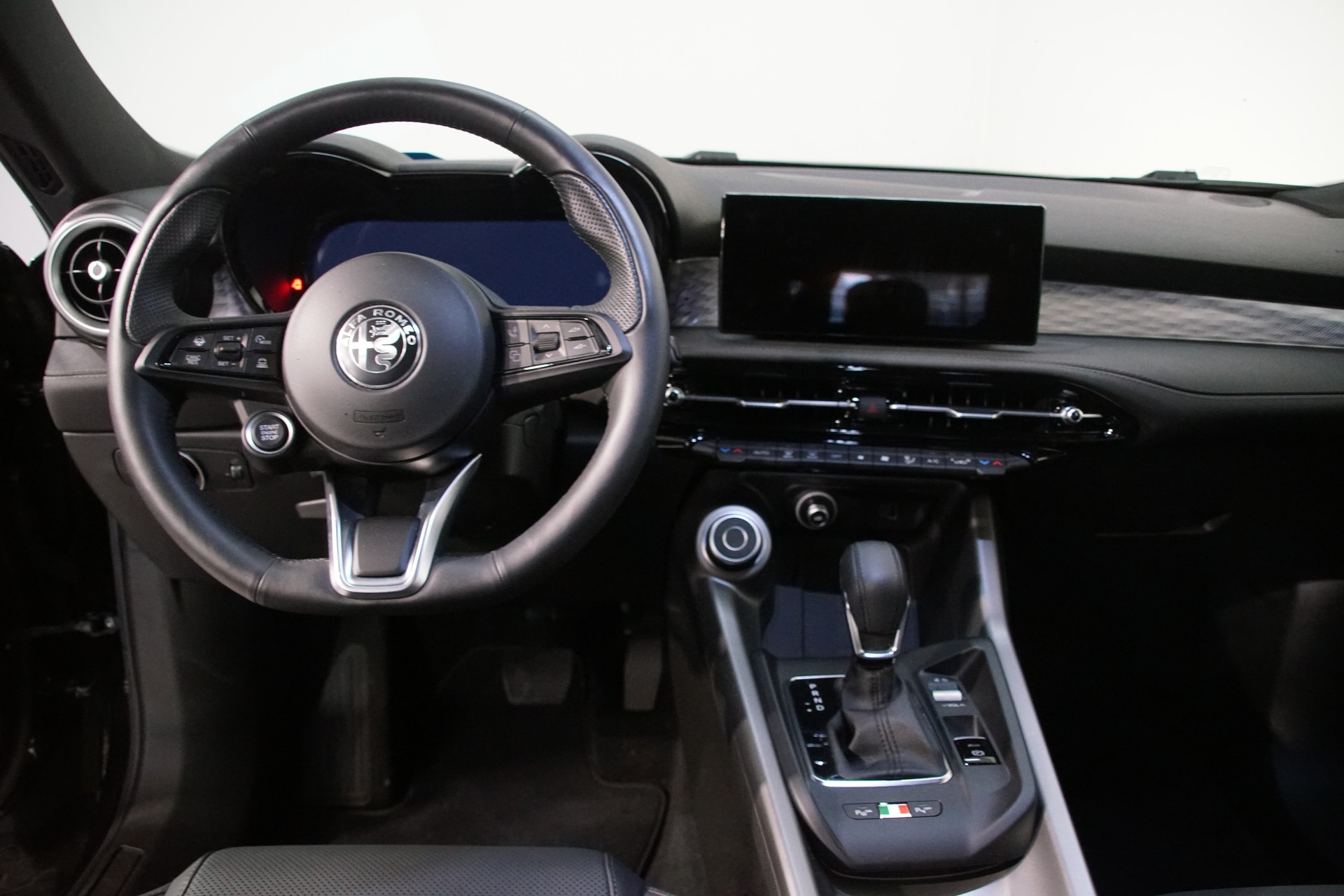 ALFA ROMEO Tonale 1.5 48V Hybrid Ti Edition **swiss**-image-12