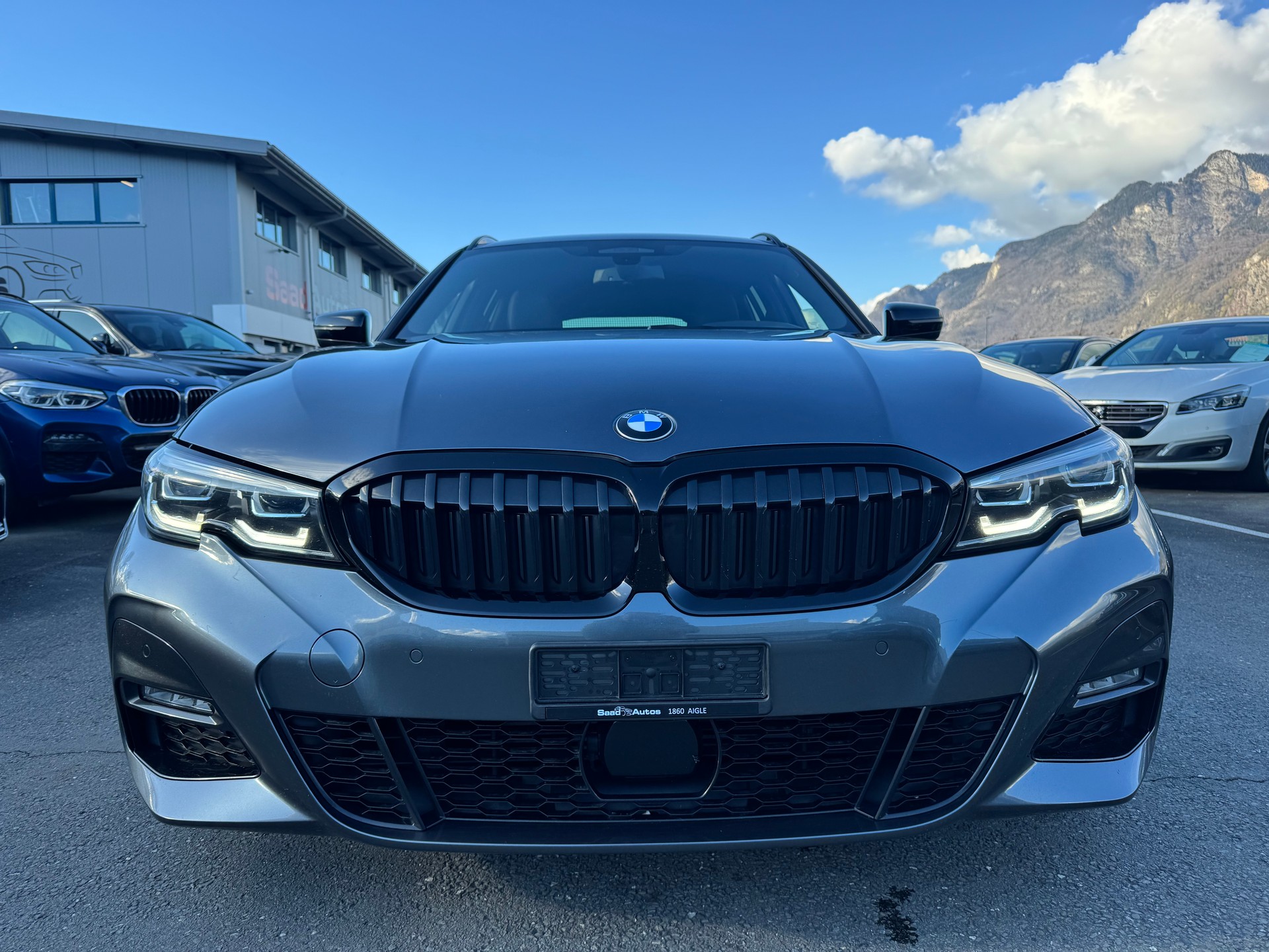 BMW 320d xDrive 48V Touring M Sport Steptronic-showroom-element-1