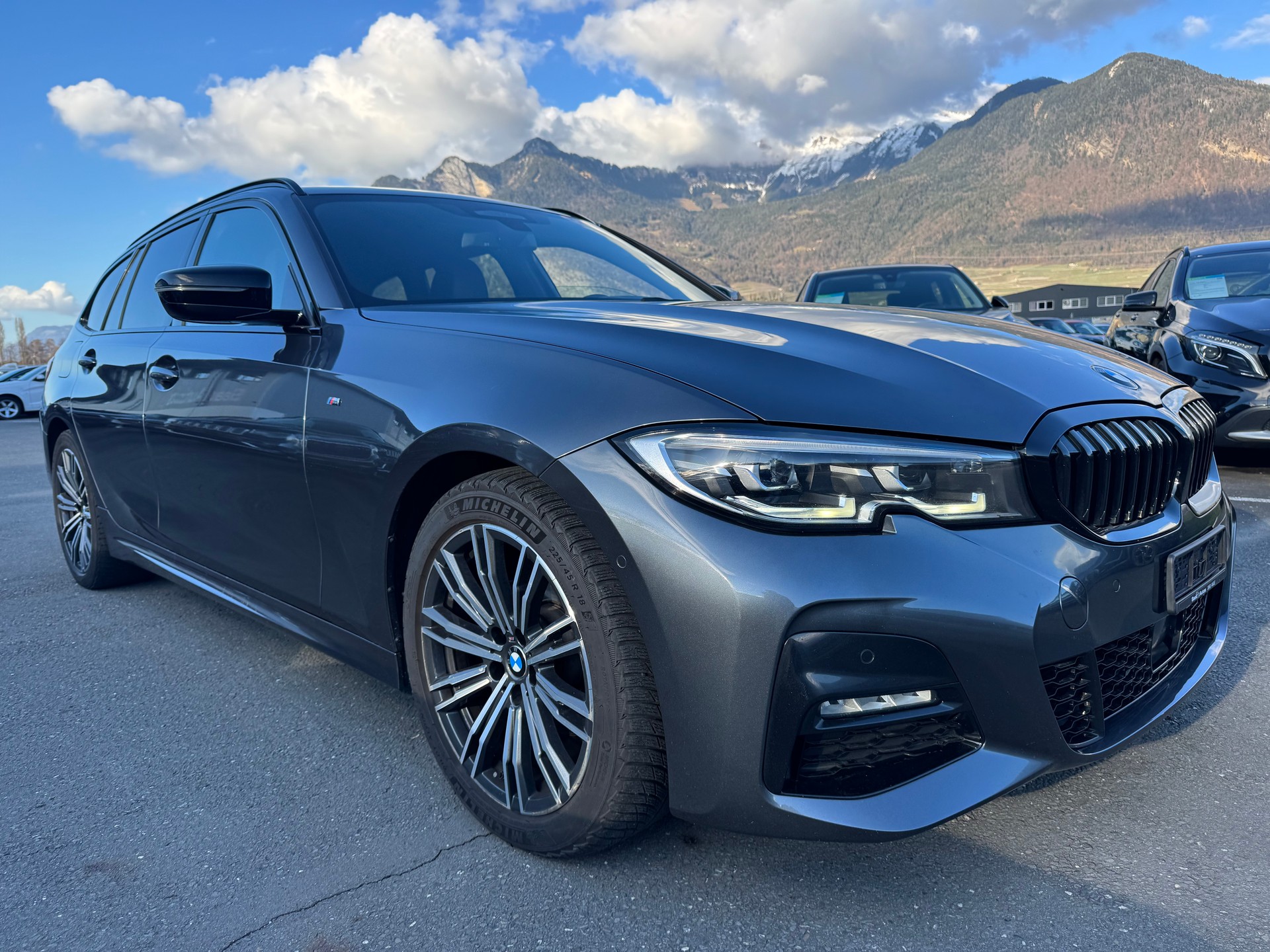 BMW 320d xDrive 48V Touring M Sport Steptronic-showroom-element-2