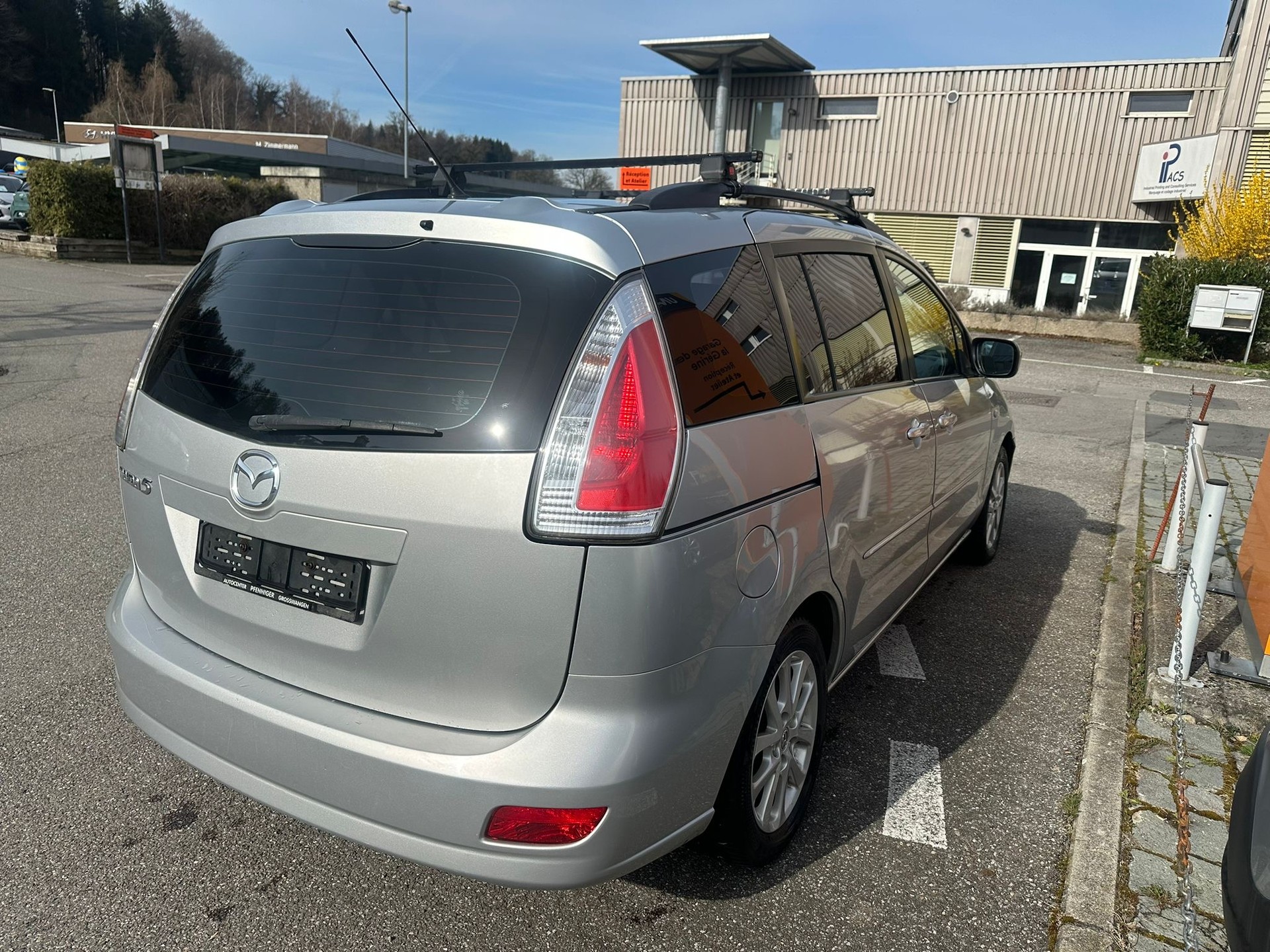 MAZDA 5 2.0d 16V Confort-image-4