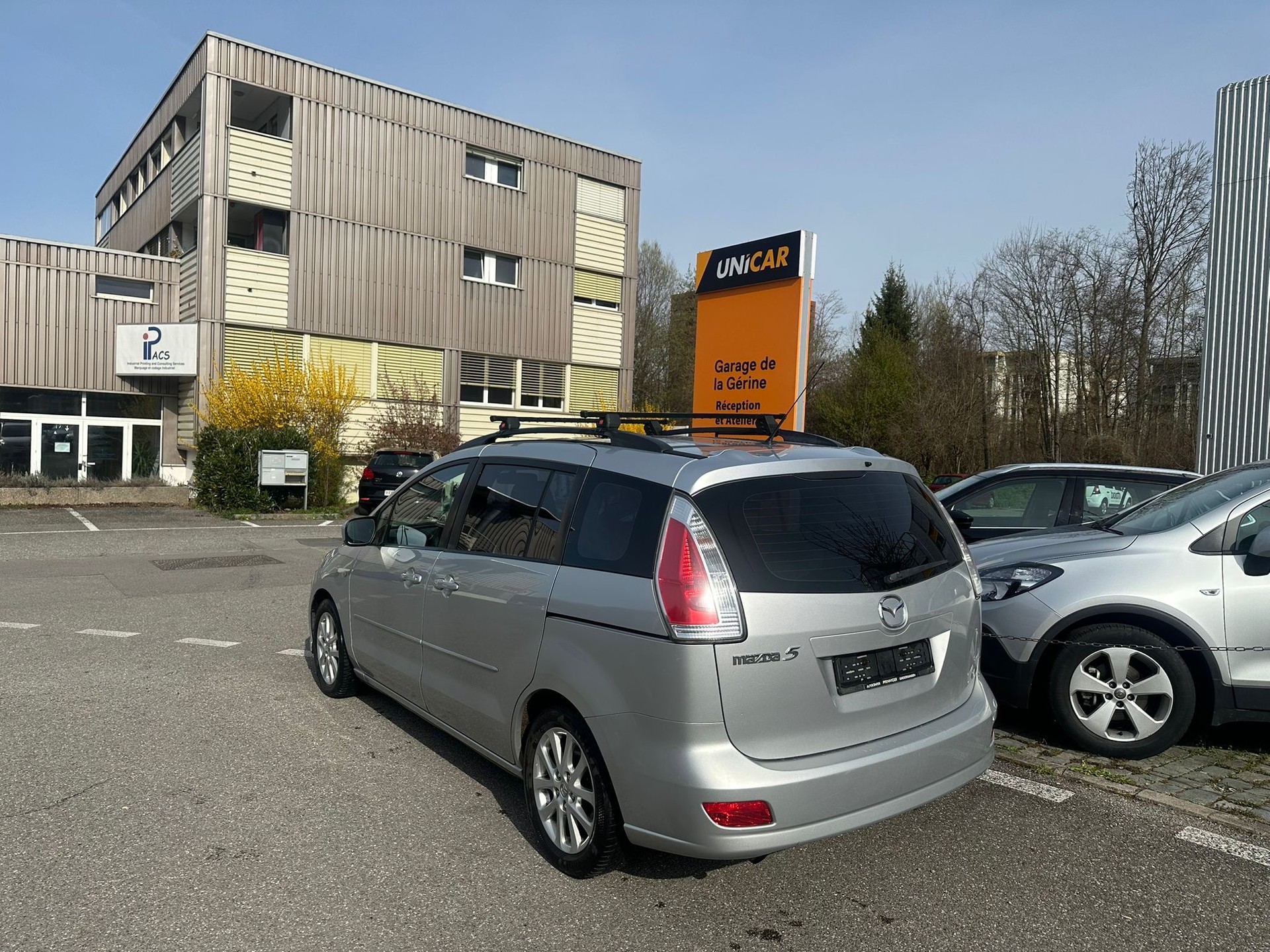 MAZDA 5 2.0d 16V Confort-image-3