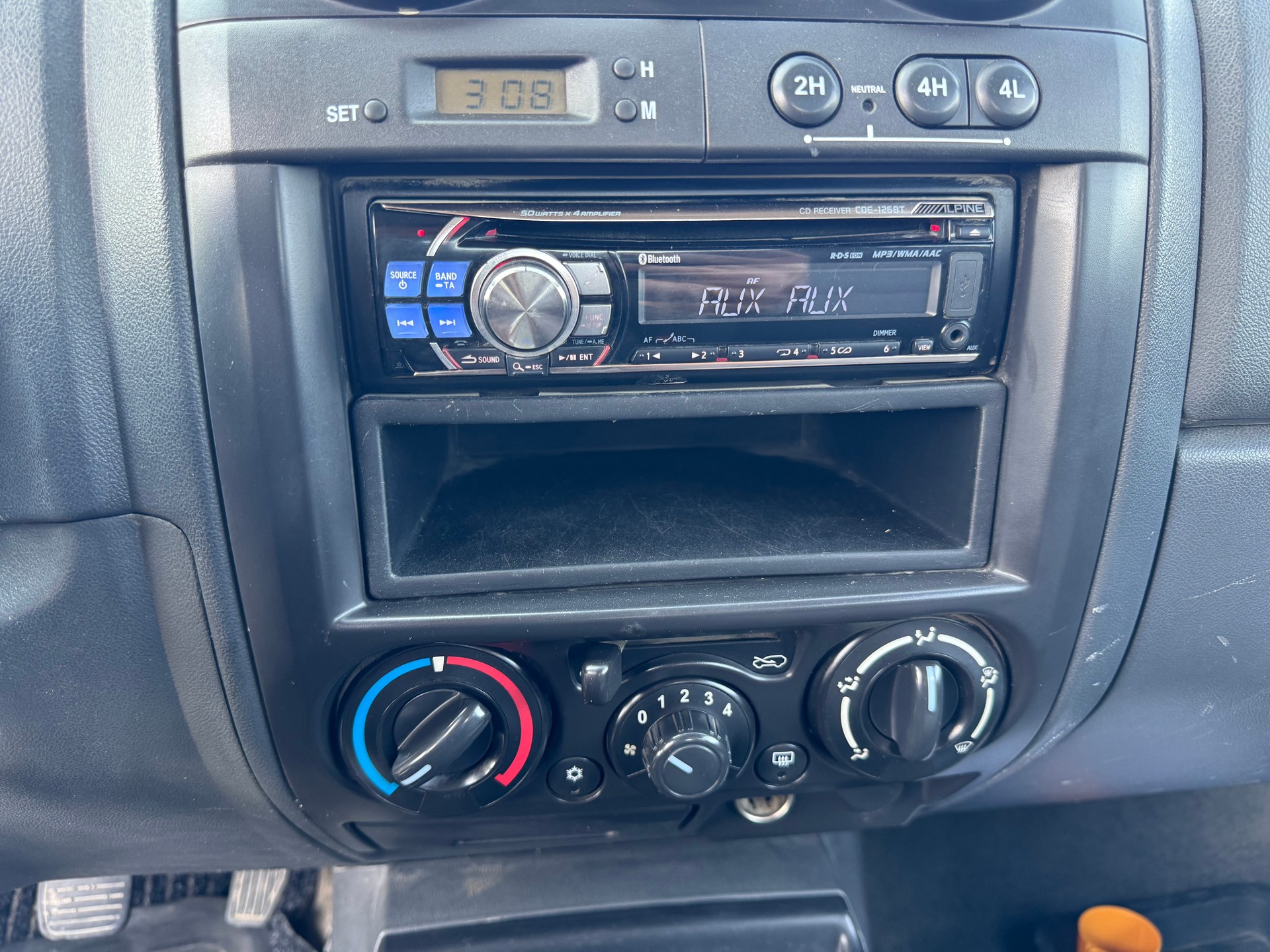 ISUZU D-MAX CrewCab L 3.0 4x4-image-8
