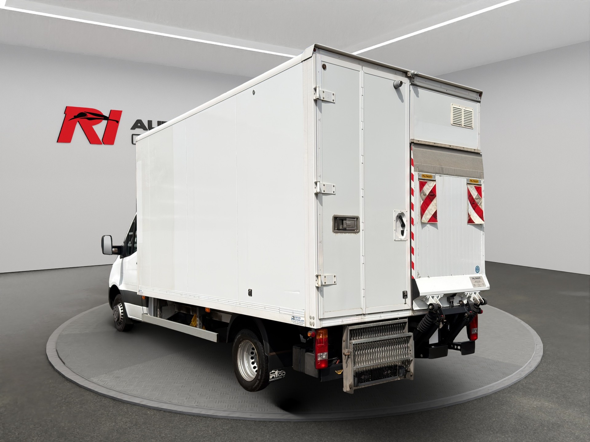 MERCEDES-BENZ Sprinter 516 CDI Standard-showroom-element-3