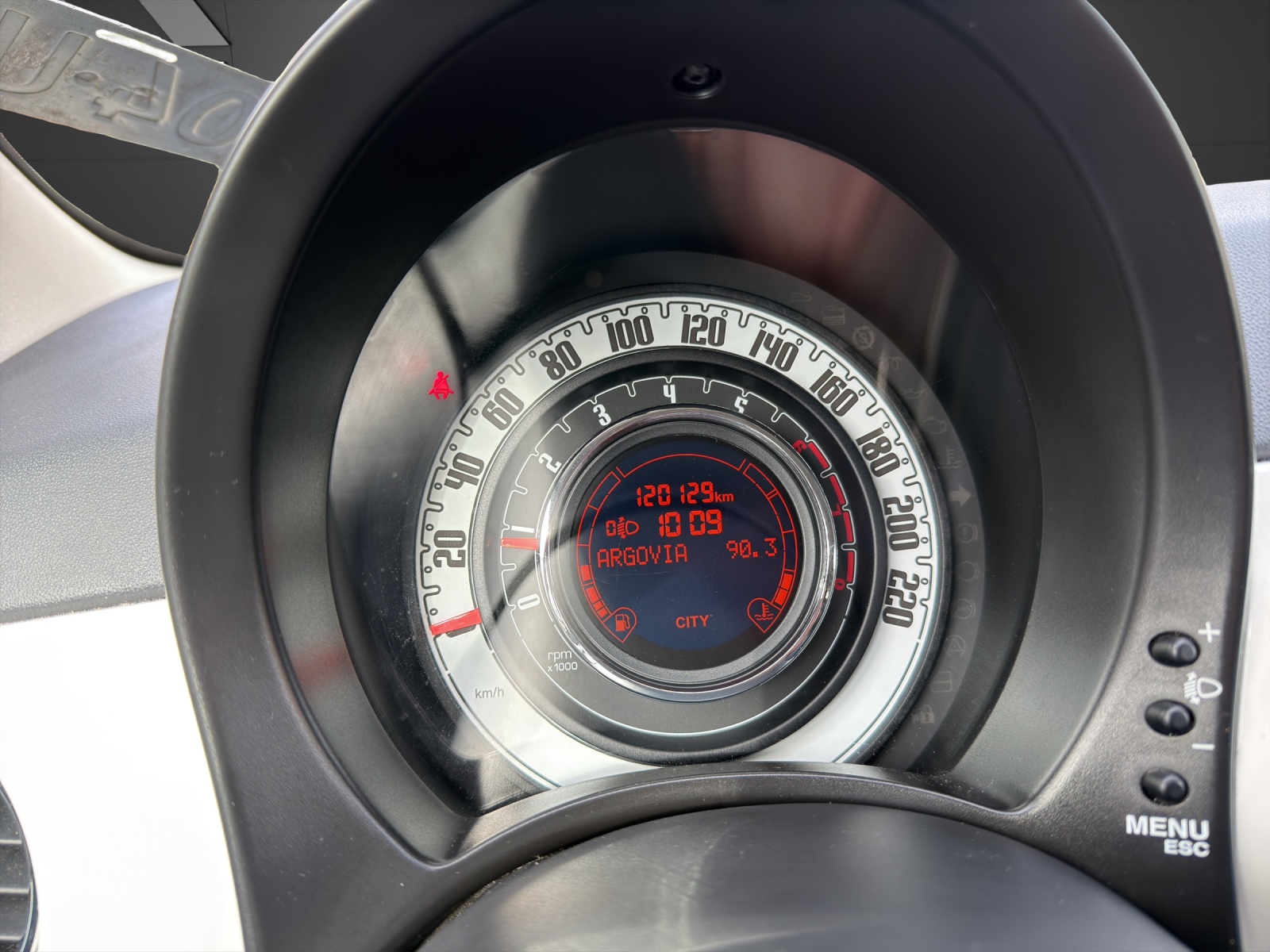 FIAT 500 1.2 Pop MFK NEU | TOP ZUSTAND | GÜNSTIGER KLEINWAGEN-image-9
