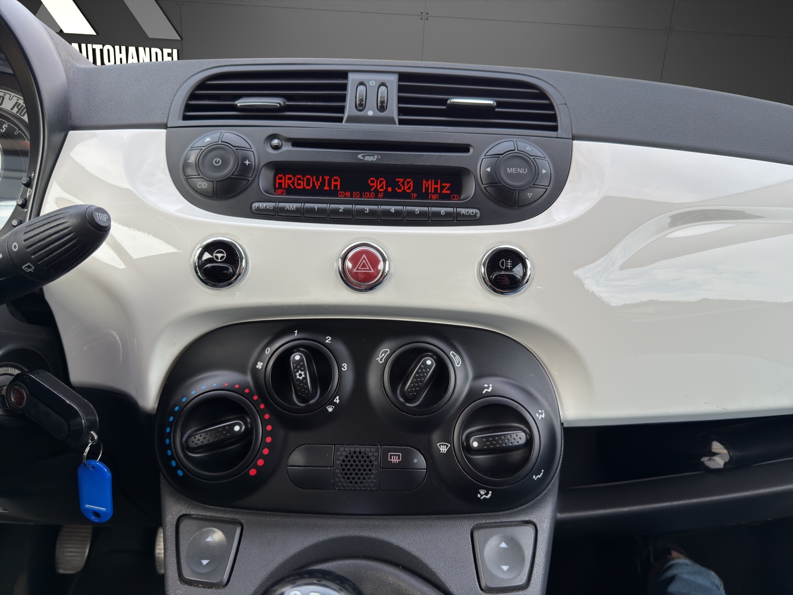 FIAT 500 1.2 Pop MFK NEU | TOP ZUSTAND | GÜNSTIGER KLEINWAGEN-image-10