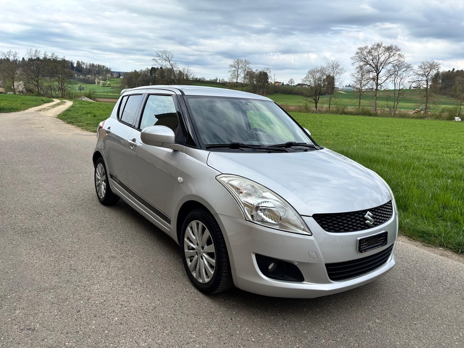 SUZUKI Swift 1.2i 16V GL Sergio Cellano-image-4