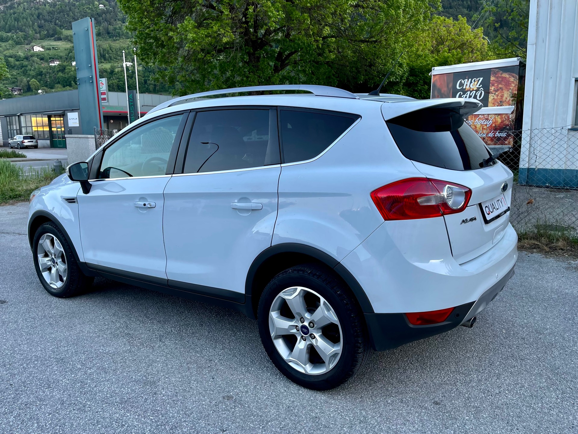 FORD Kuga 2.0 TDCi Titanium 4WD PowerShift-image-25