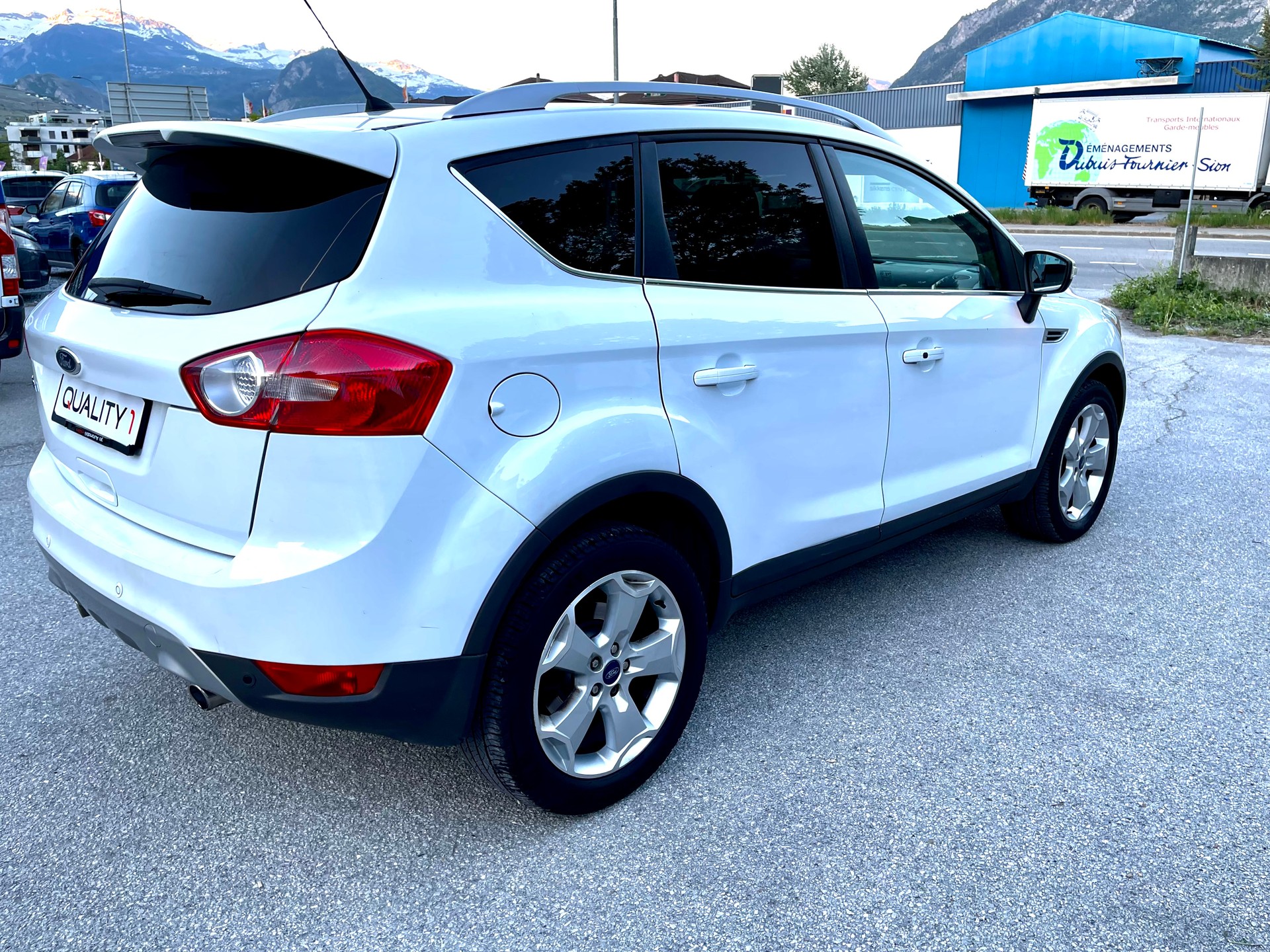 FORD Kuga 2.0 TDCi Titanium 4WD PowerShift-image-24
