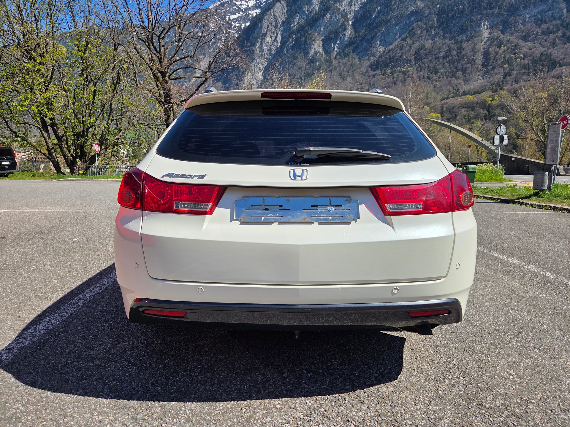 HONDA Accord Tourer 2.2 i-CTDi Elegance Automatic-image-4