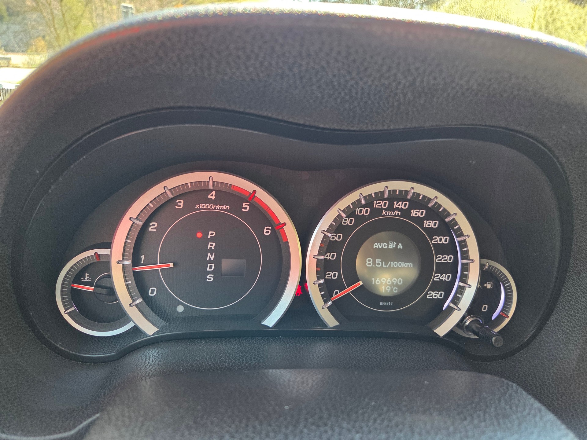 HONDA Accord Tourer 2.2 i-CTDi Elegance Automatic-image-12