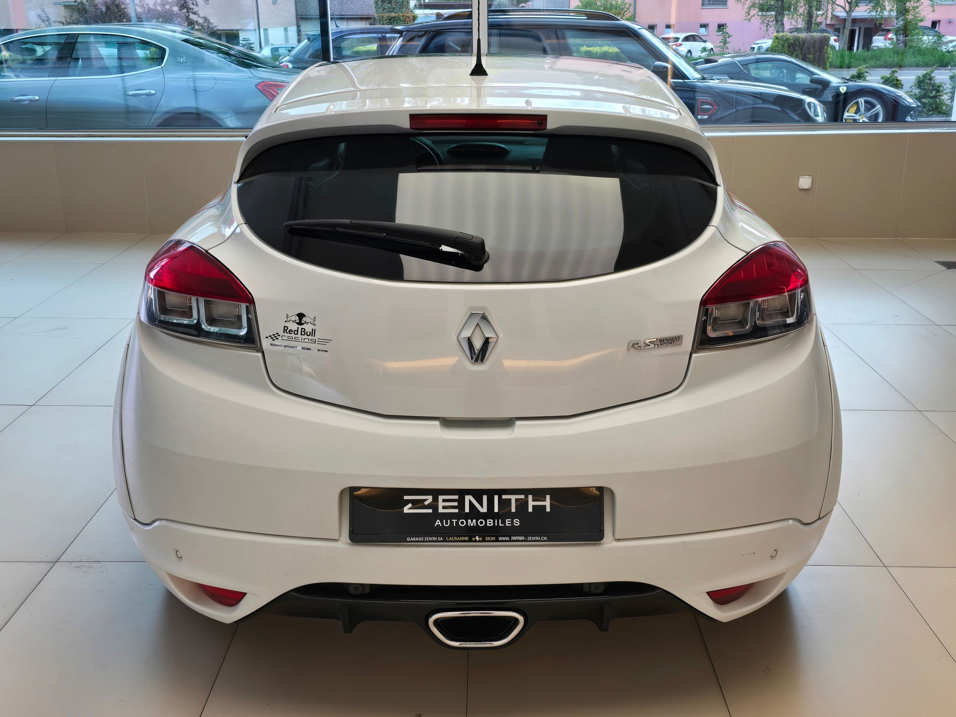 RENAULT Mégane Coupé 2.0 16V Turbo Trophy RS-image-5