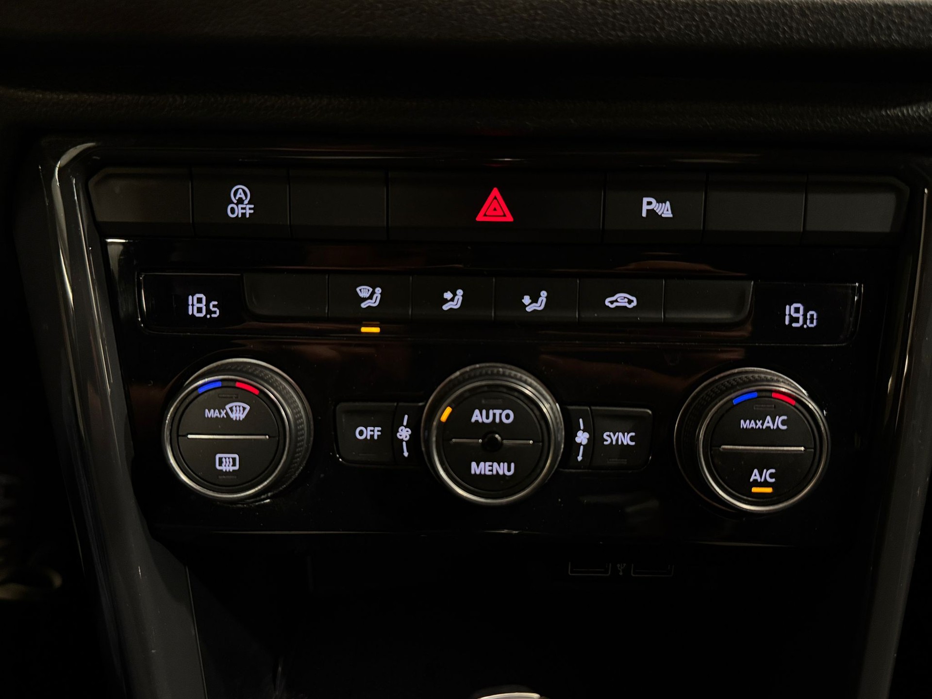 VW T-Roc 2.0 TDI SCR Sport DSG 4Motion-image-13