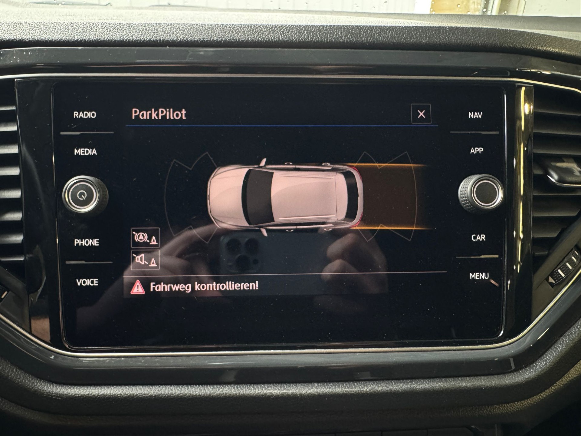 VW T-Roc 2.0 TDI SCR Sport DSG 4Motion-image-21