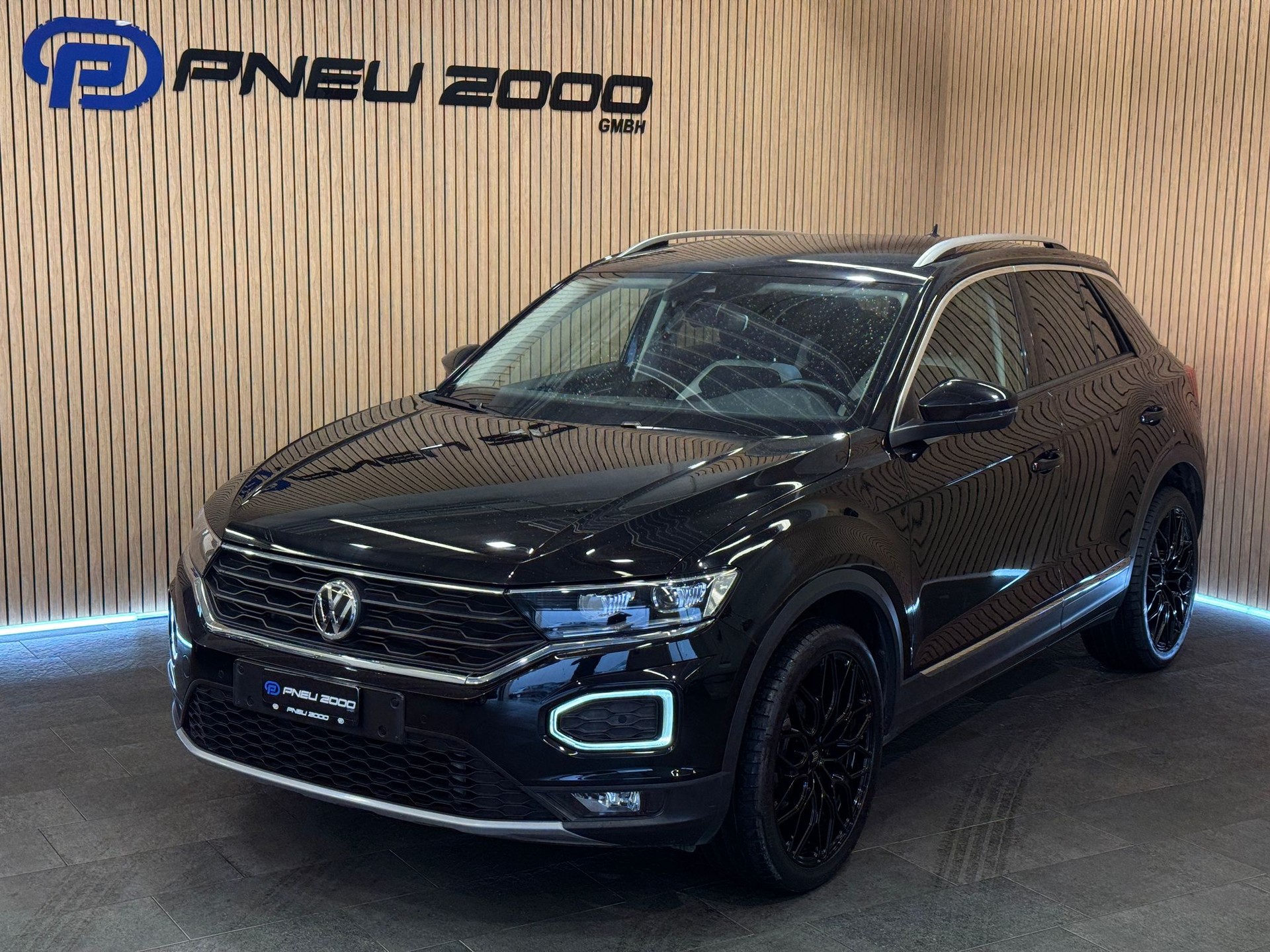 VW T-Roc 2.0 TDI SCR Sport DSG 4Motion-image-0