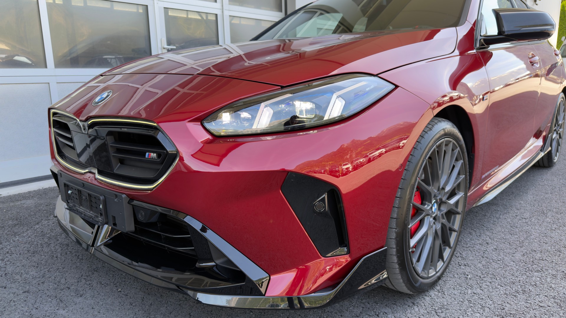 BMW 1er Reihe F70 M135i xDrive-image-1