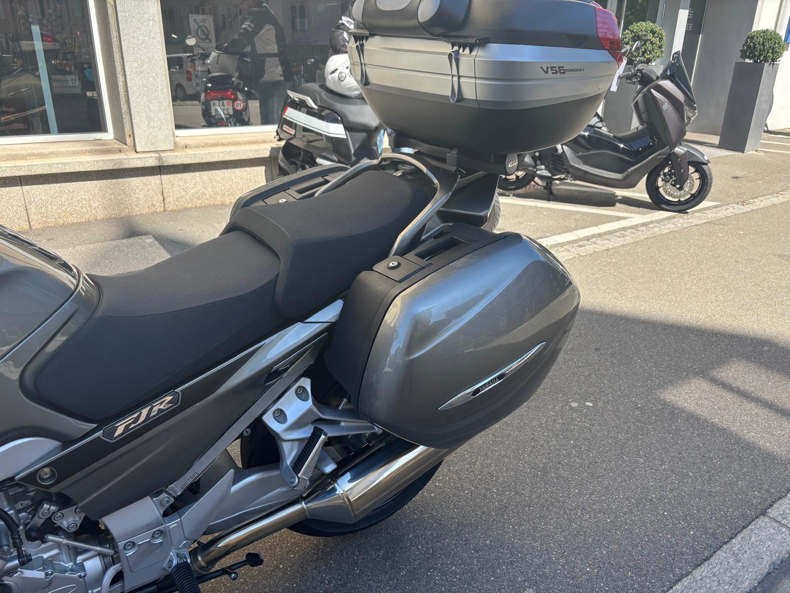 YAMAHA FJR 1300 ABS-image-5
