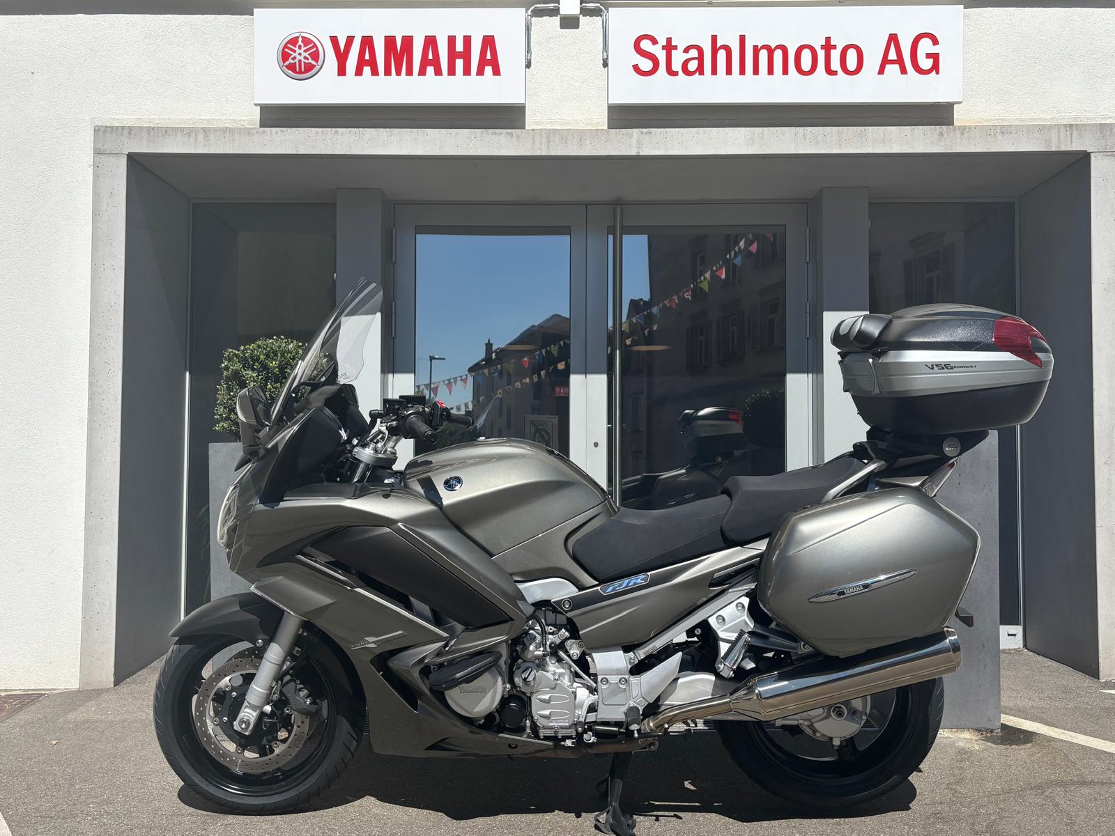 YAMAHA FJR 1300 ABS-showroom-element-1