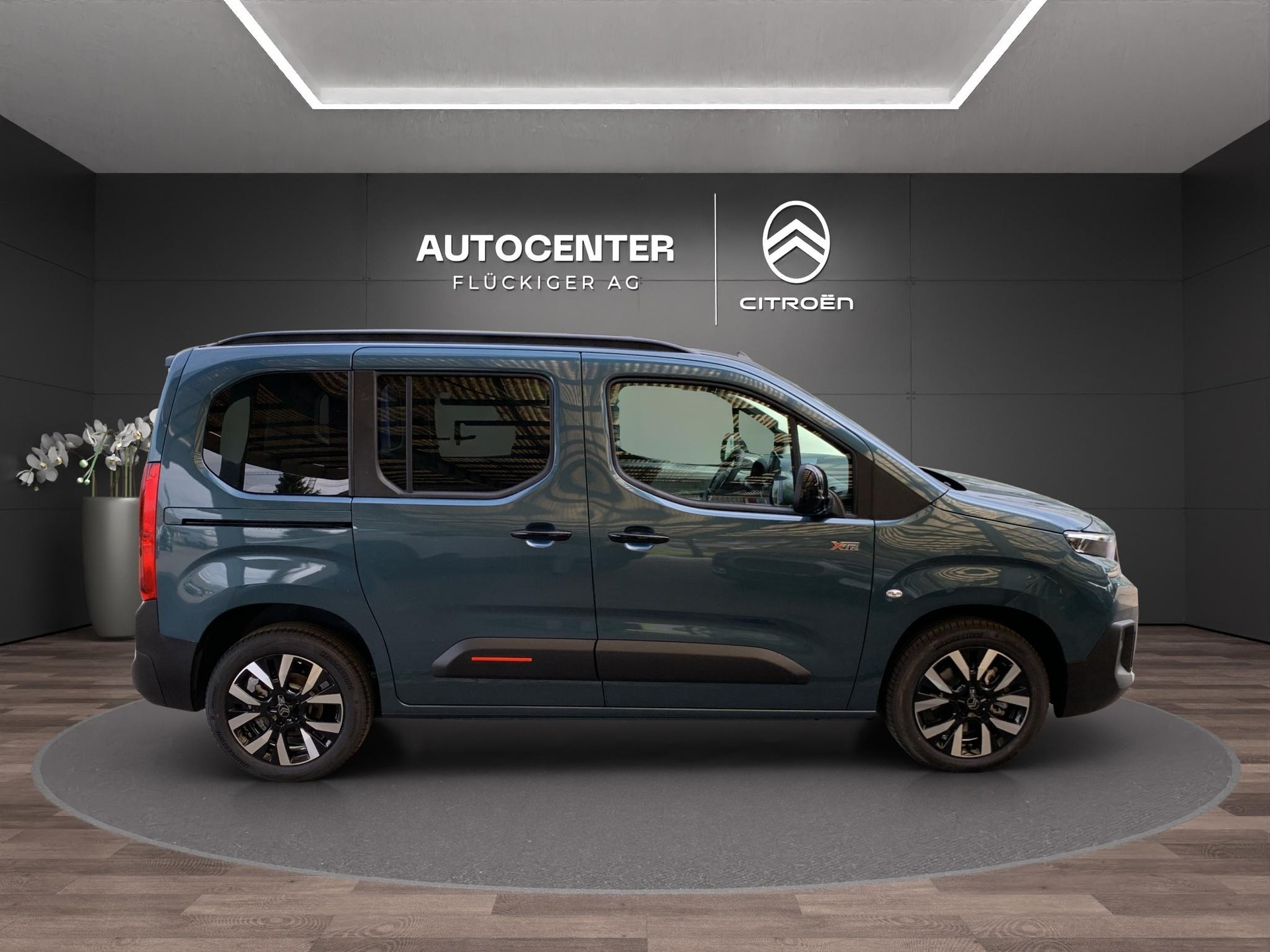 CITROEN Berlingo 1.5 BlueHDi 130 Max XTR-image-2