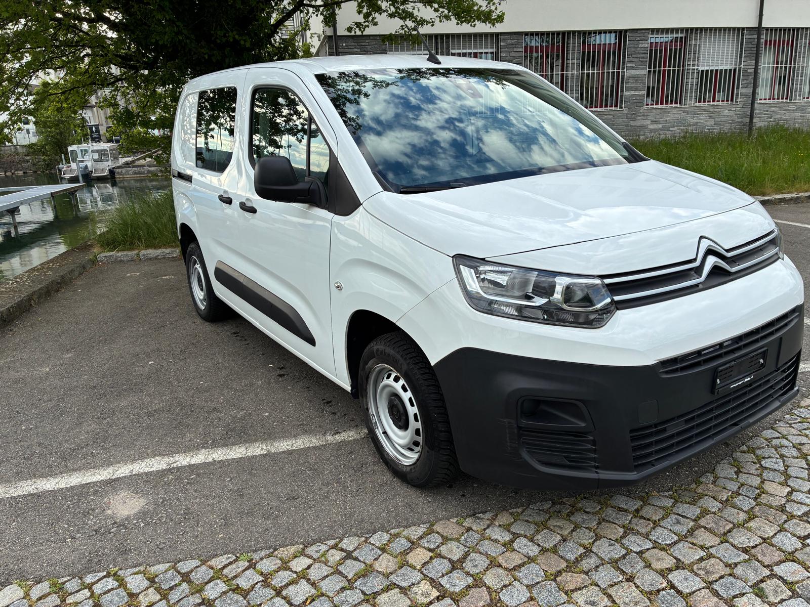CITROEN Berlingo Van 1.5 Blue HDi 100 s/s Club 1000kg-image-1