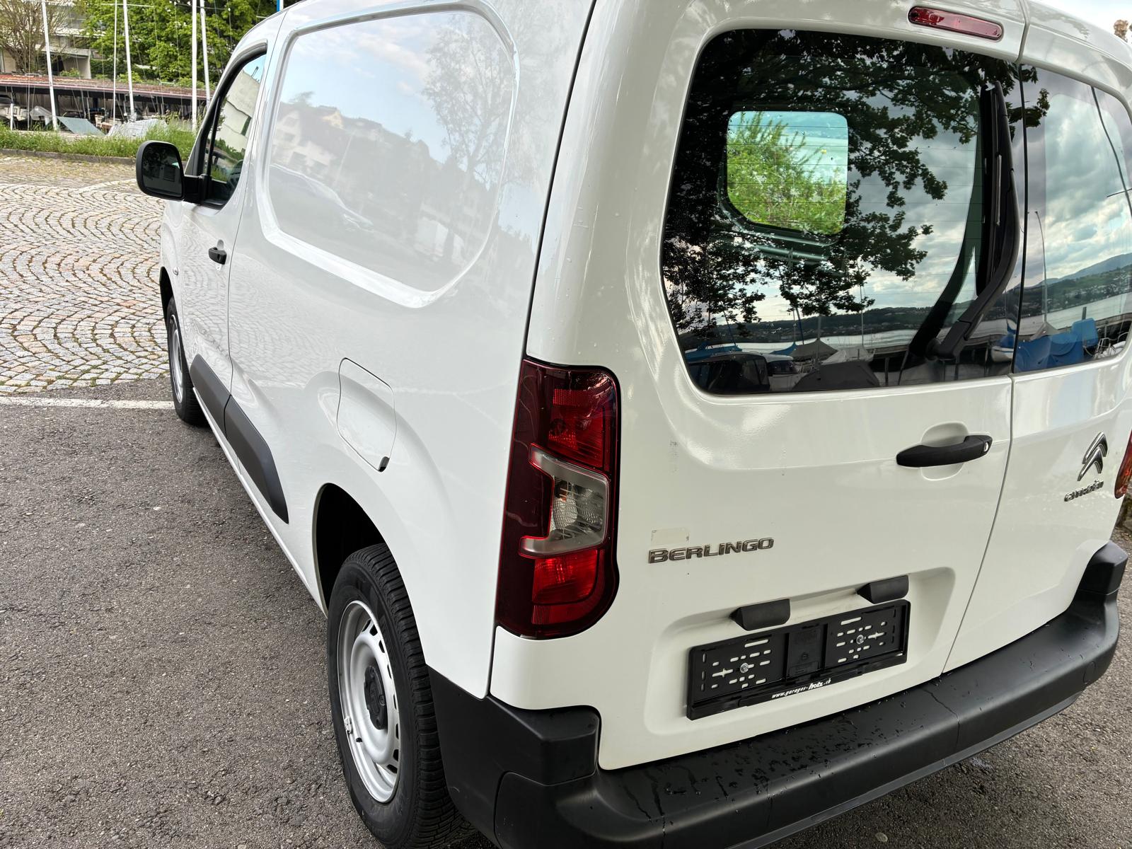 CITROEN Berlingo Van 1.5 Blue HDi 100 s/s Club 1000kg-image-9