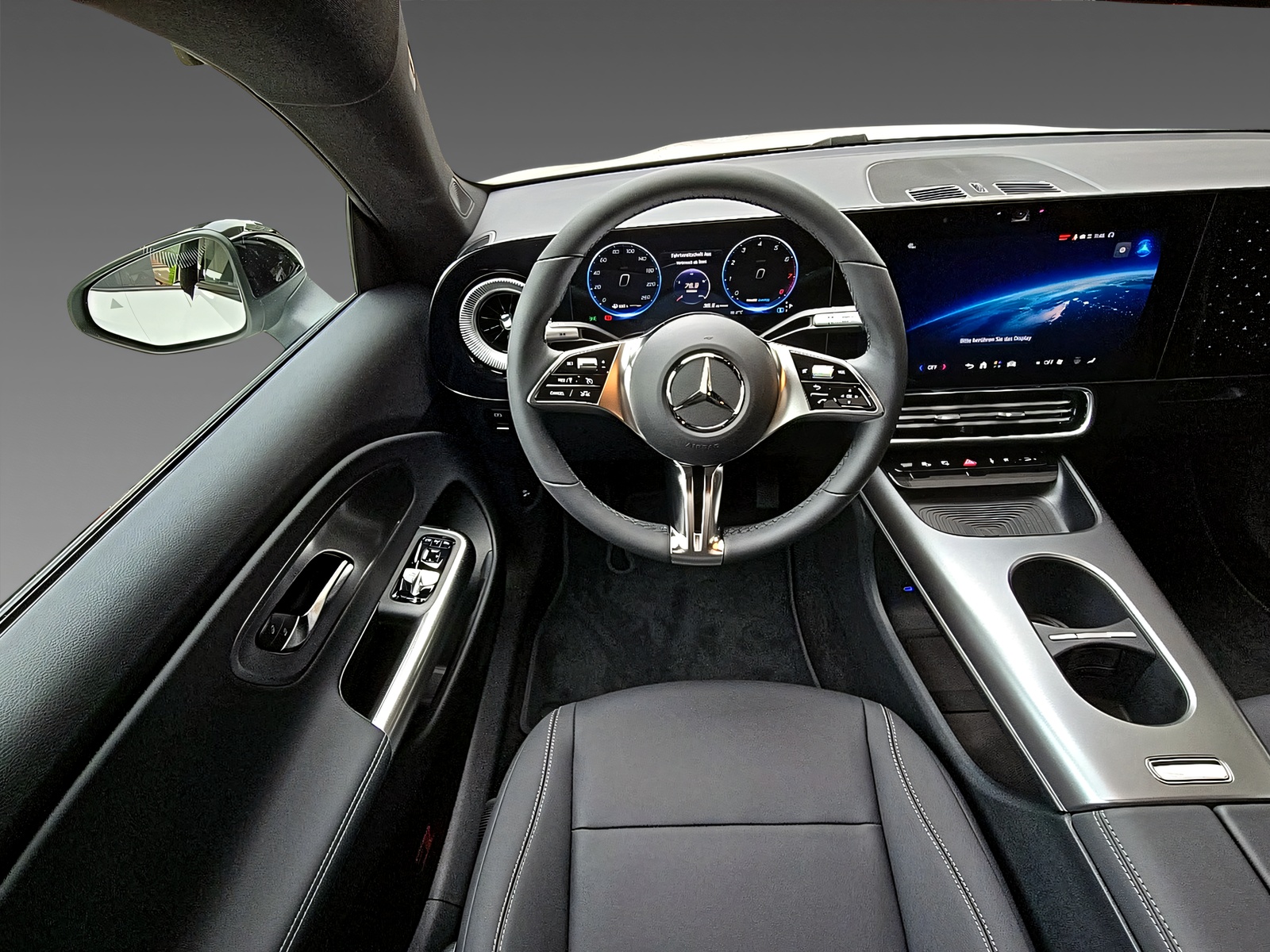 MERCEDES-BENZ CLA 220 4Matic-image-12