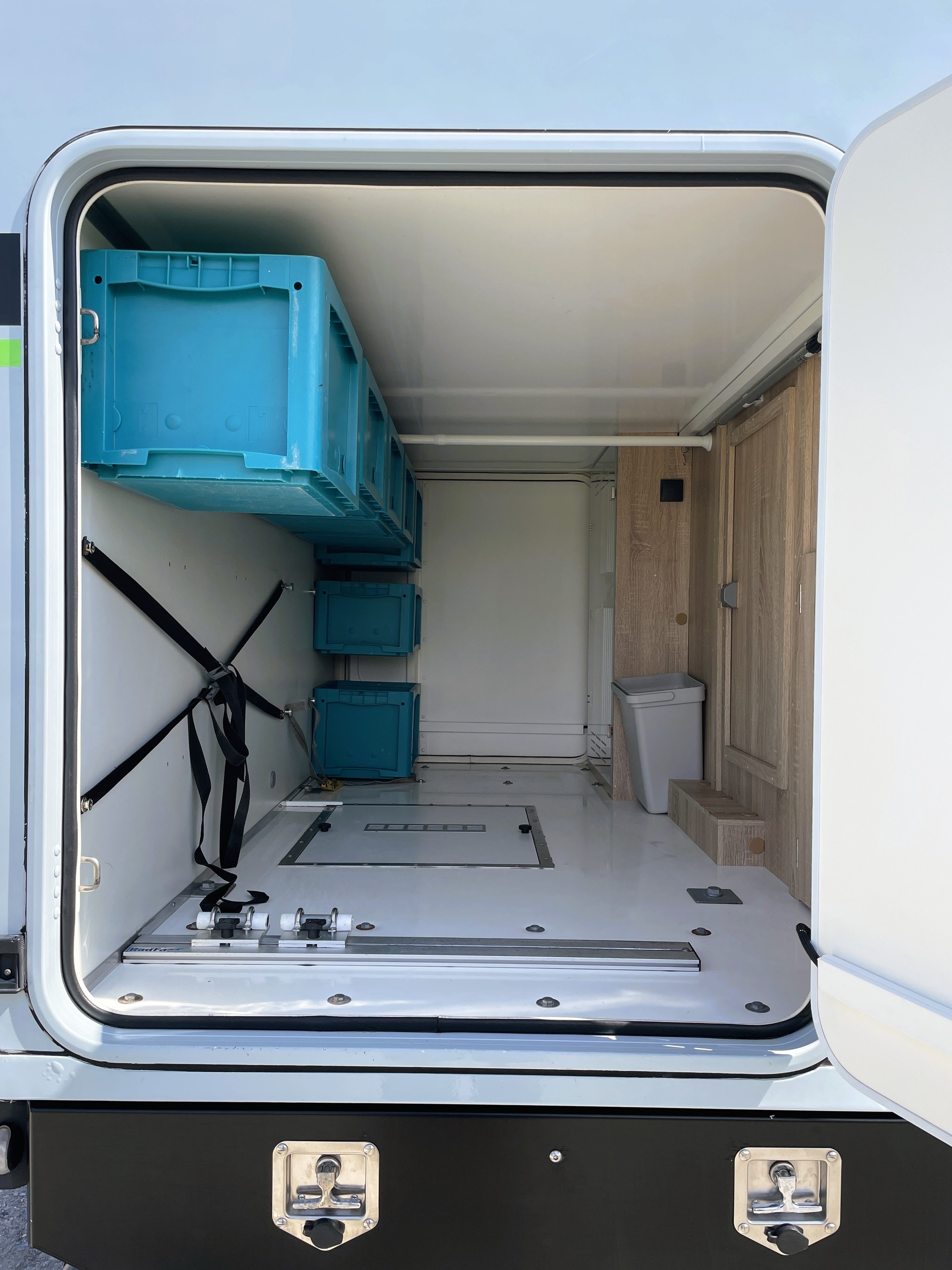 IVECO M-S Reisemobile 420G-image-7