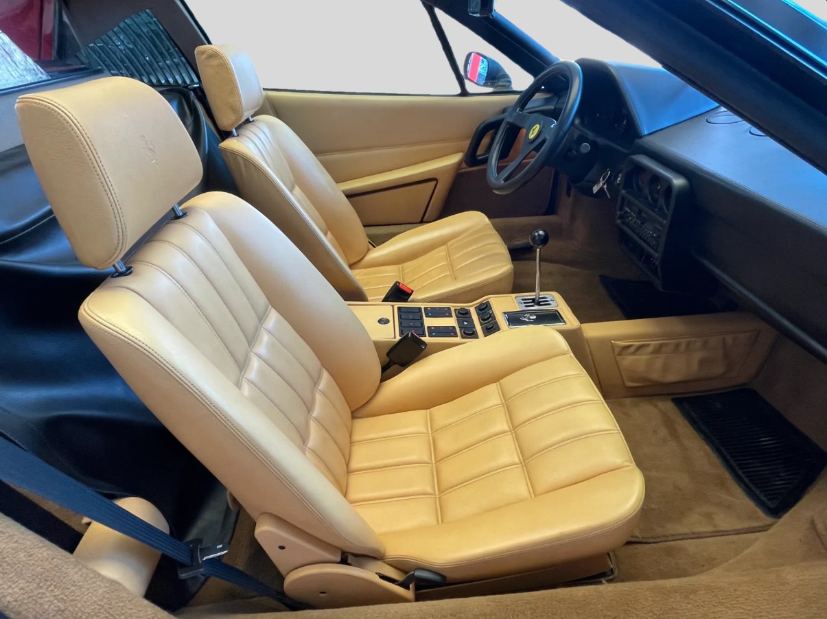 FERRARI 328 GTS-image-12