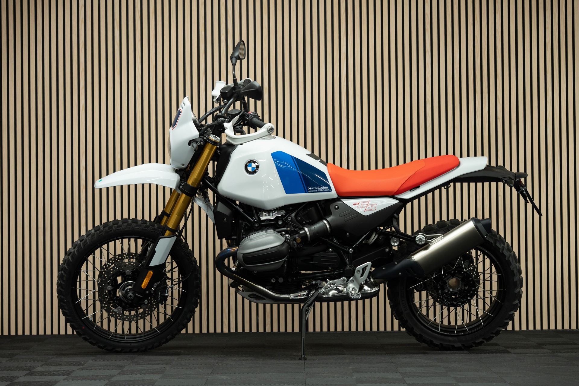 BMW R 12 G/S mit Enduro-Paket PRO-showroom-element-1