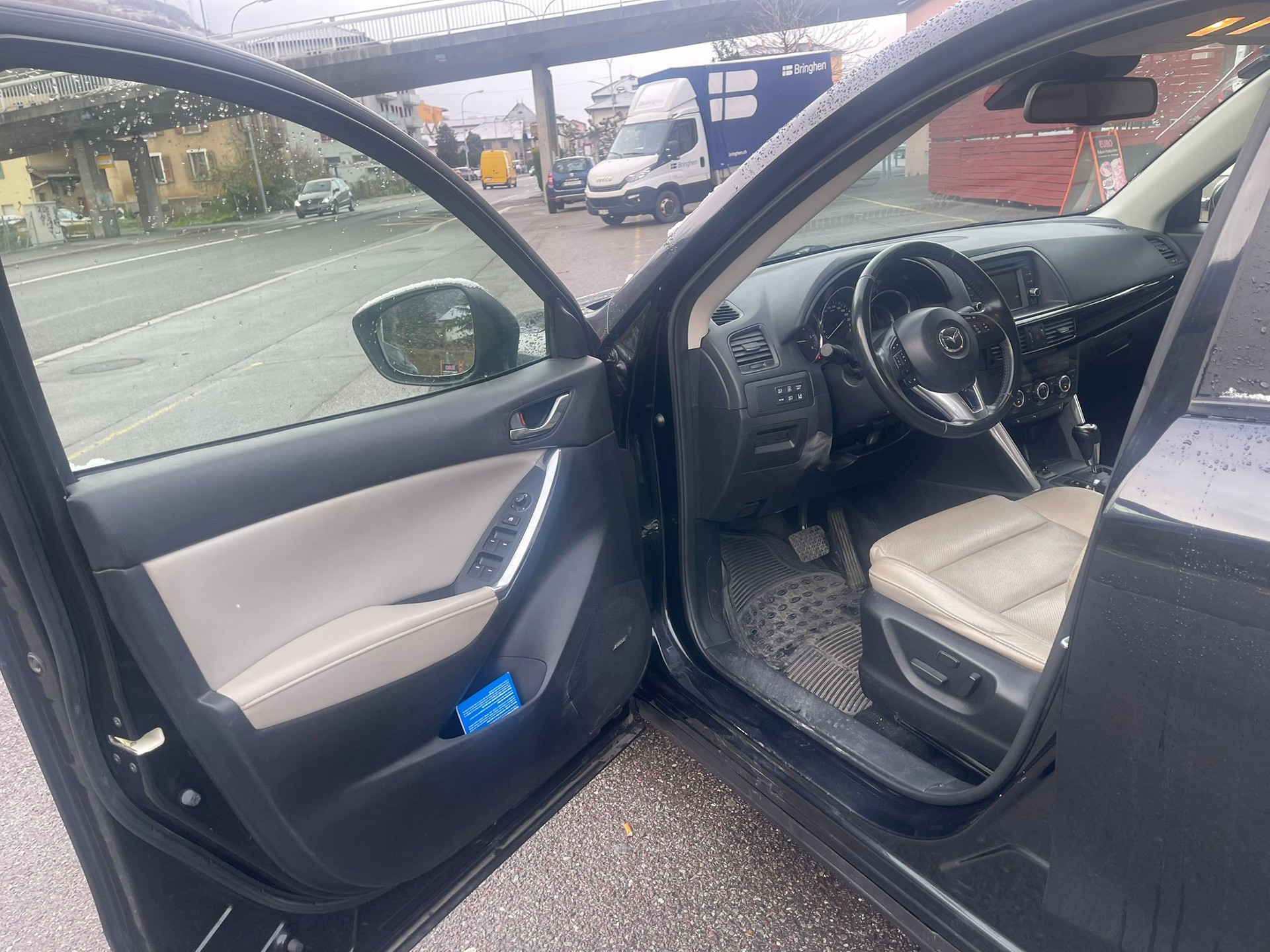 MAZDA CX-5 2.2 D HP Revolution AWD Automatic-image-3