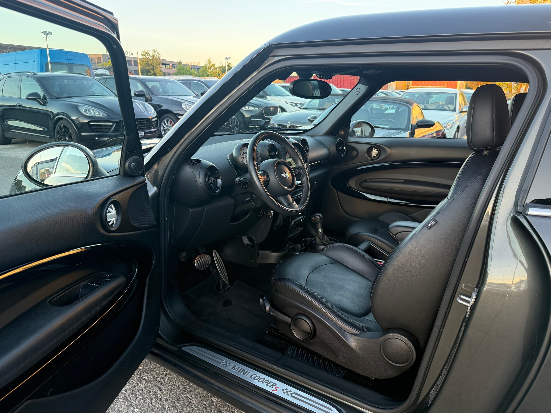 MINI Paceman Cooper S ALL4 Steptronic / Frisch ab MFK / 1 Jahr Garantie / harman/kardon / Navi / Leder / Xenon-image-10